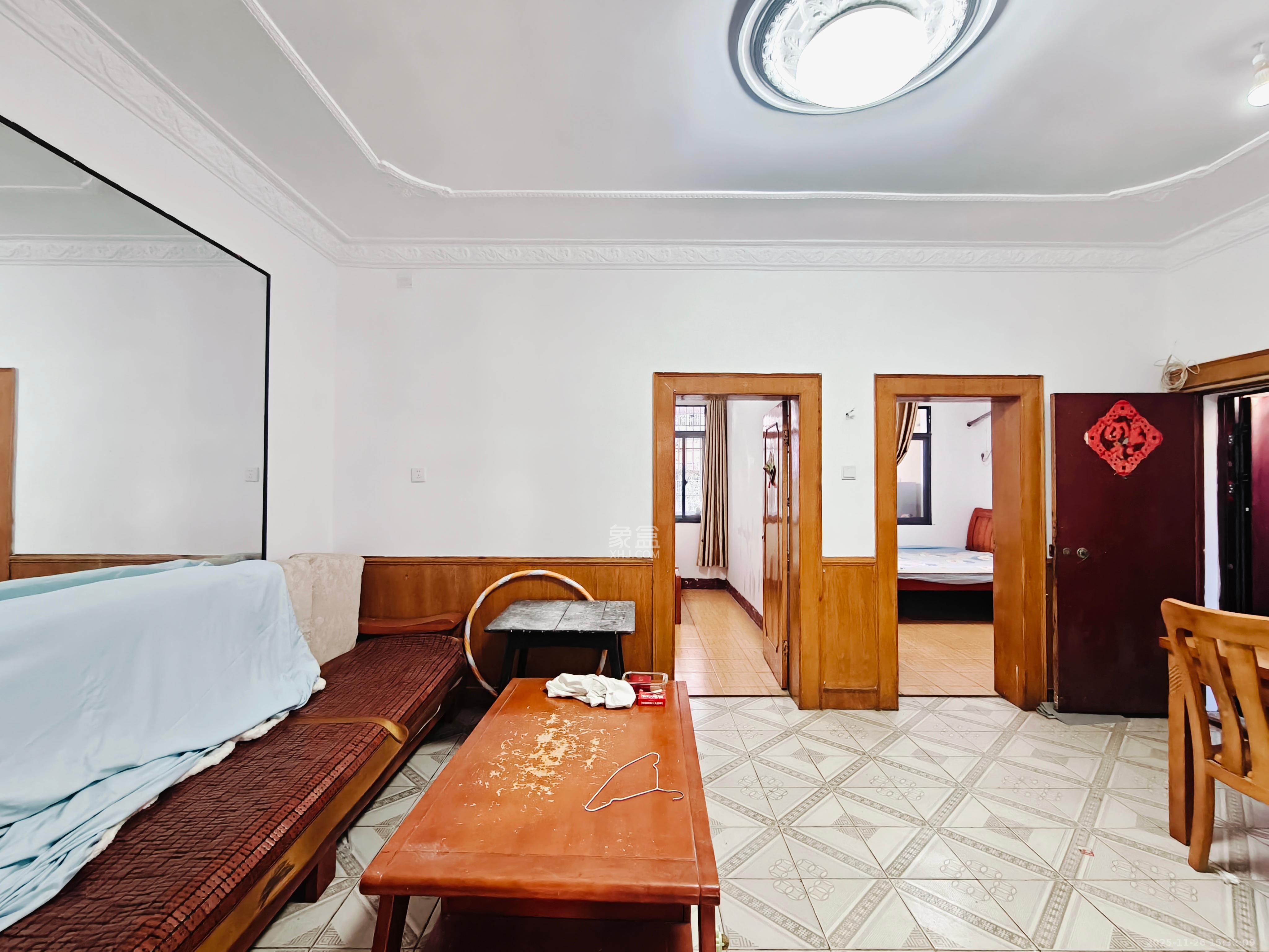 东风二村社区房  2室1厅1卫    1600.0元/月室内图