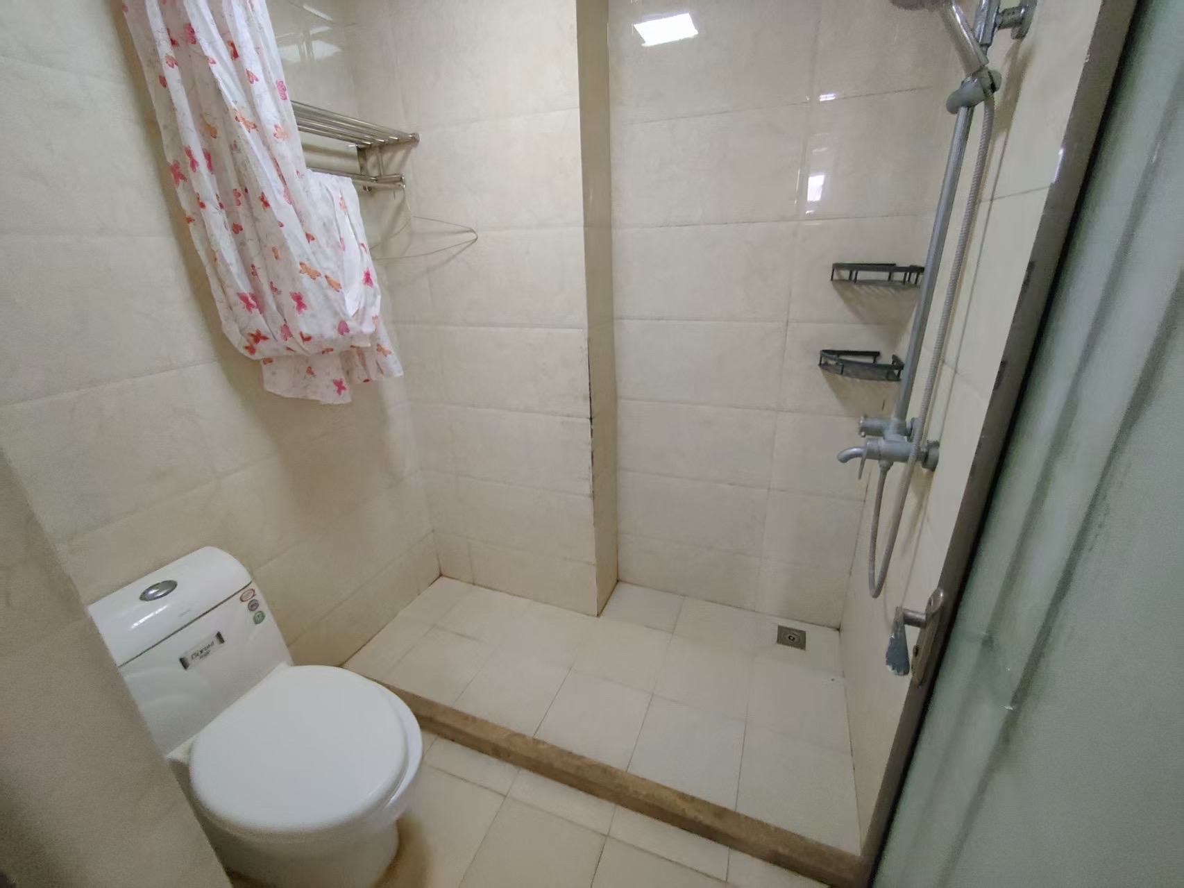 水晶城 1室0厅0卫 2400.0元/月 水晶城 1室0厅0卫 2400.0元/月室内图