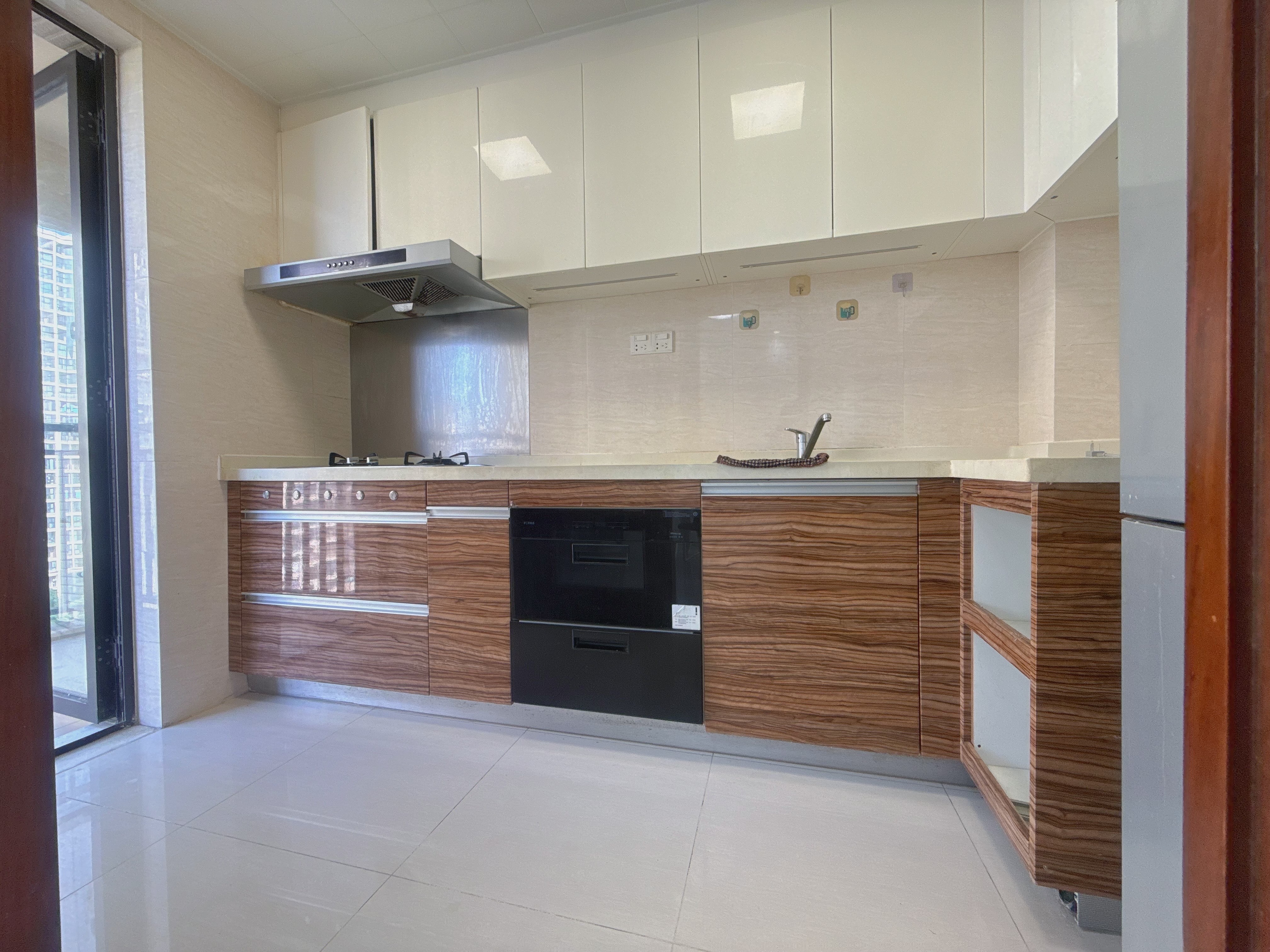 中海锦城 3室2厅2卫 3700.0元/月 中海锦城 3室2厅2卫 3700.0元/月室内图