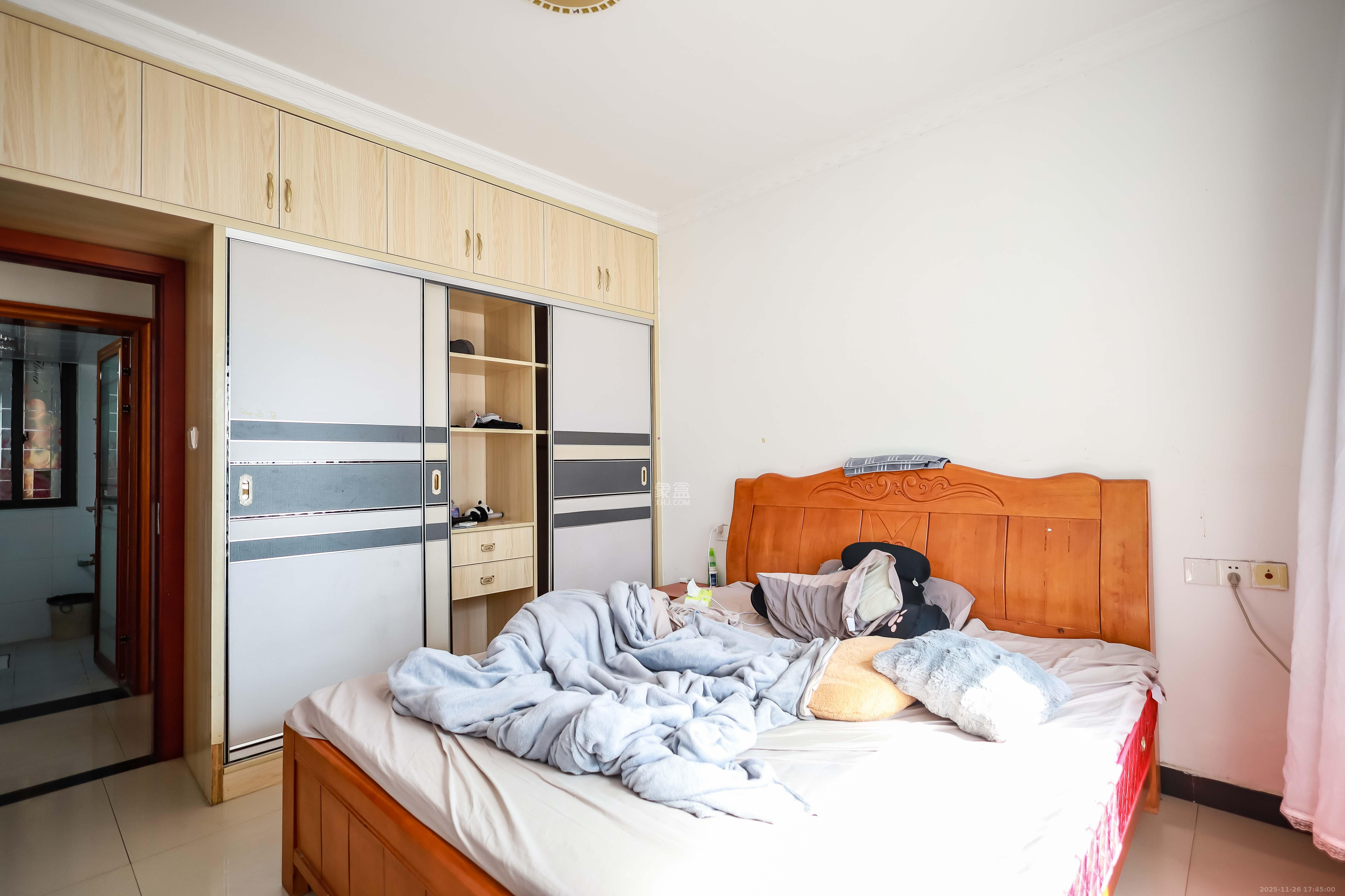 金南家园一期 2室2厅1卫 42.0万 金南家园一期 2室2厅1卫 42.0万卧室