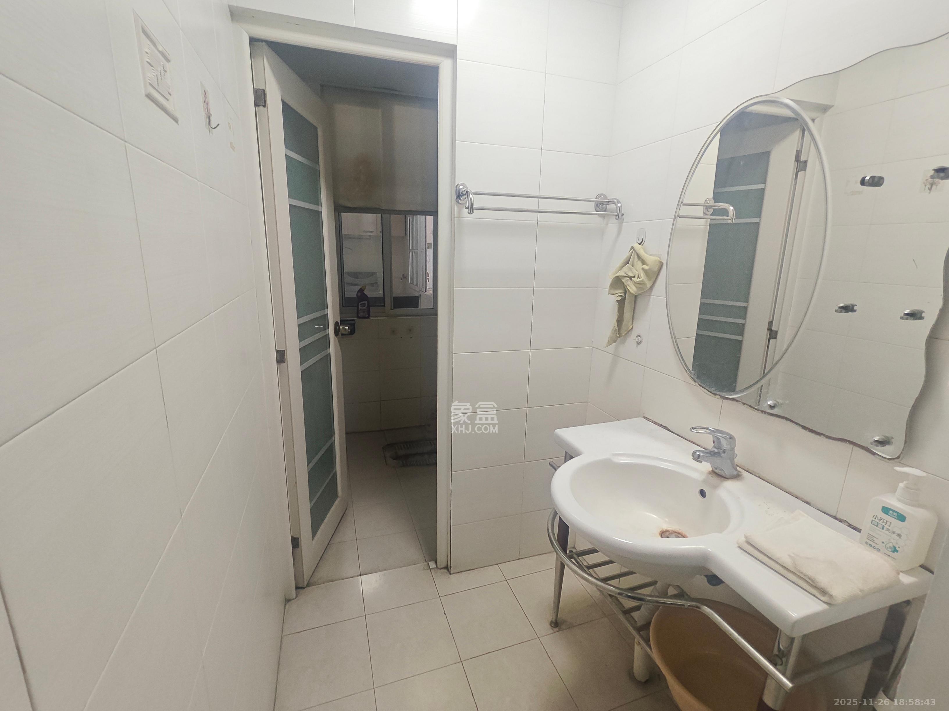 威胜大厦 1室1厅1卫 2700.0元/月 威胜大厦 1室1厅1卫 2700.0元/月室内图