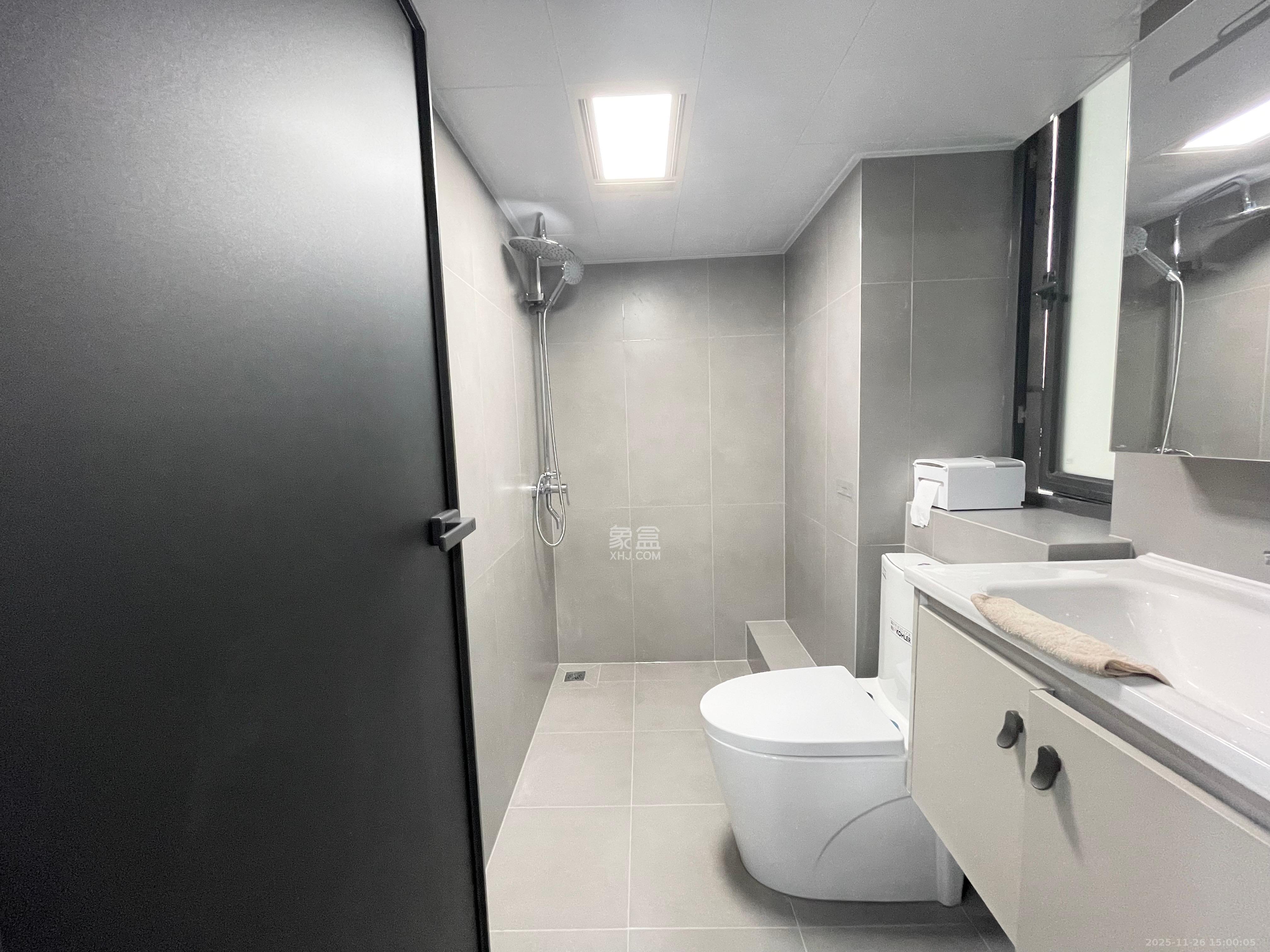 万科紫台  2室2厅2卫    3500.0元/月室内图