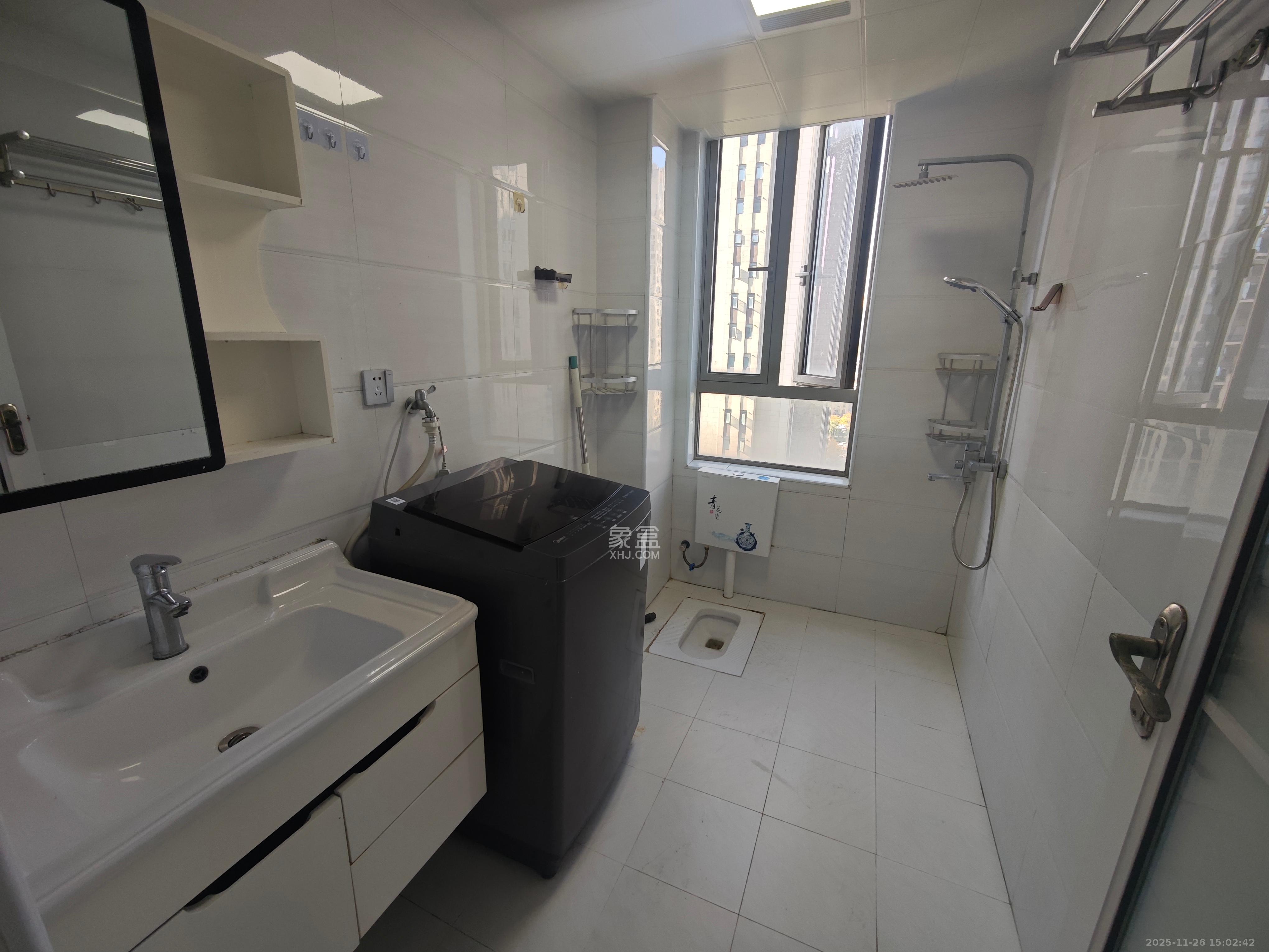 梅溪湖金茂悦（金悦雅苑）  4室2厅2卫    3600.0元/月室内图