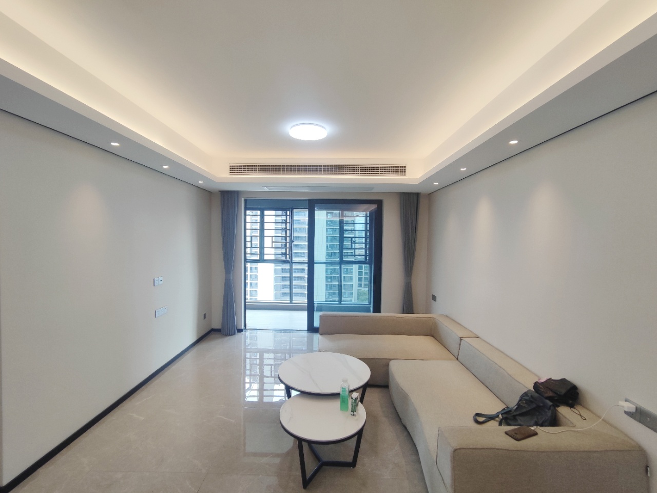 中海麓山境北区  4室2厅2卫    3000.0元/月户型图