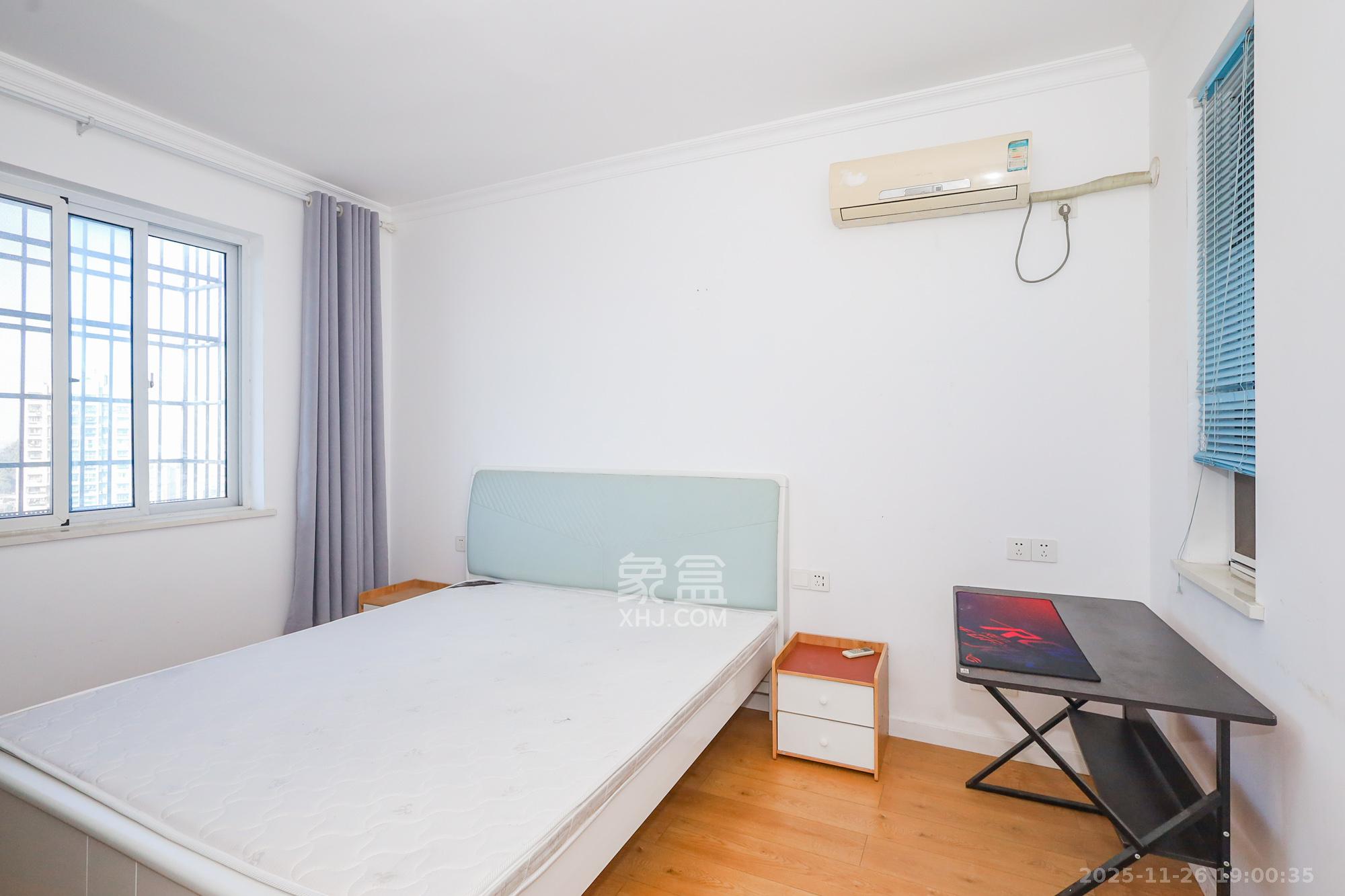 谷山庭院二期 2室2厅1卫 58.8万 谷山庭院二期 2室2厅1卫 58.8万卧室