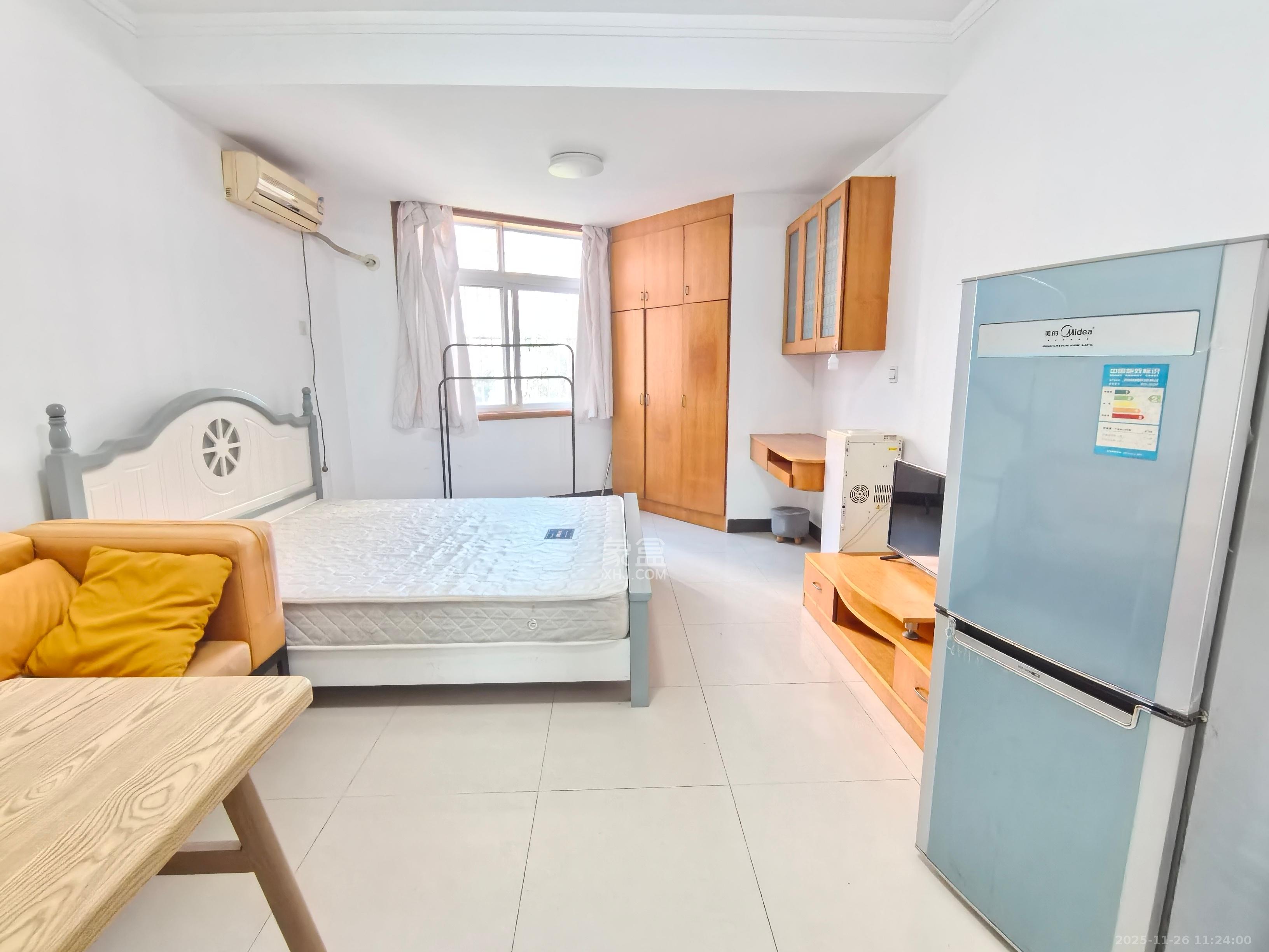 金信阳光在线  2室1厅1卫    1200.0元/月