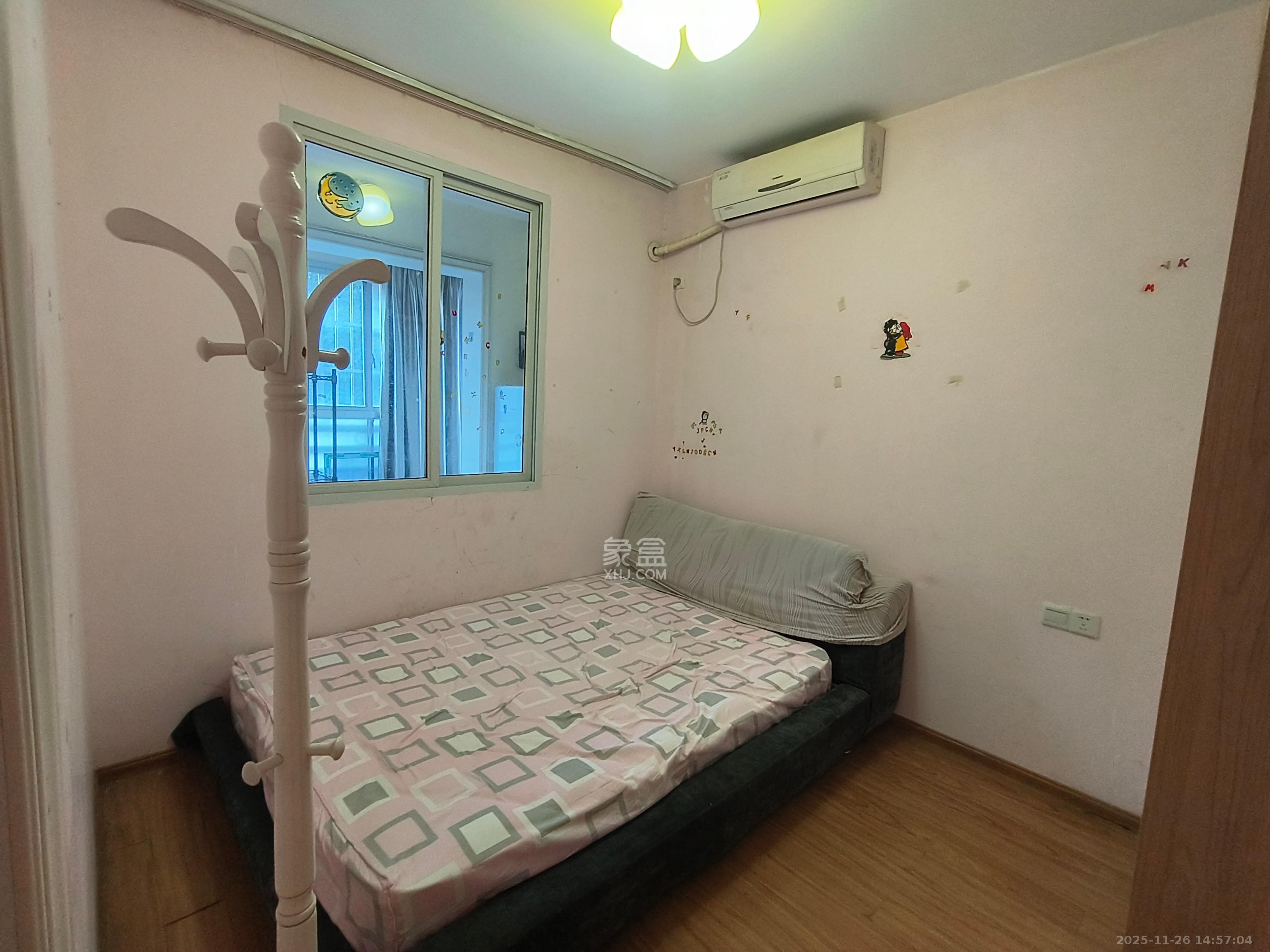 新芙蓉之都  1室1厅1卫    1600.0元/月室内图