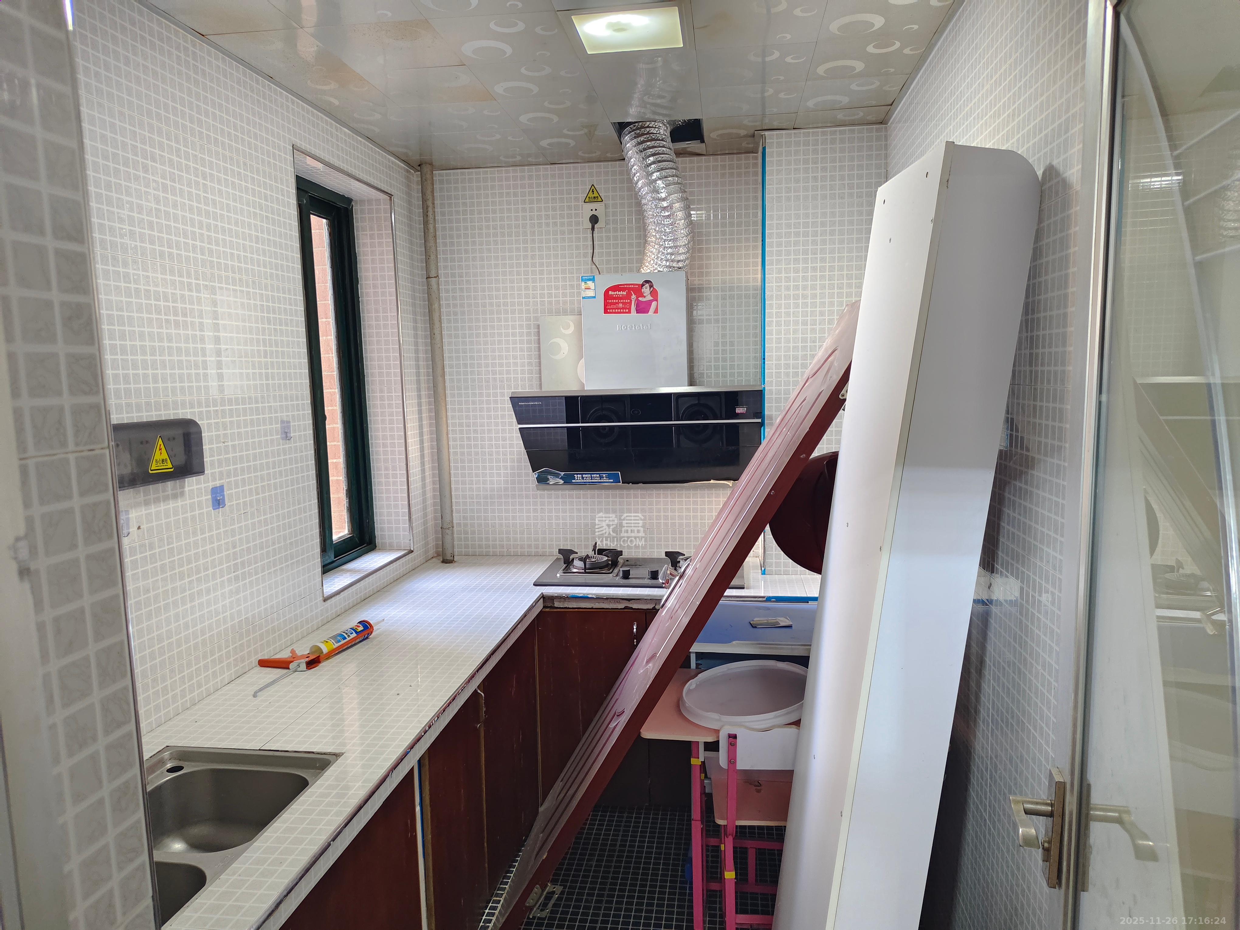 东玺门 3室2厅2卫 2800.0元/月 东玺门 3室2厅2卫 2800.0元/月室内图