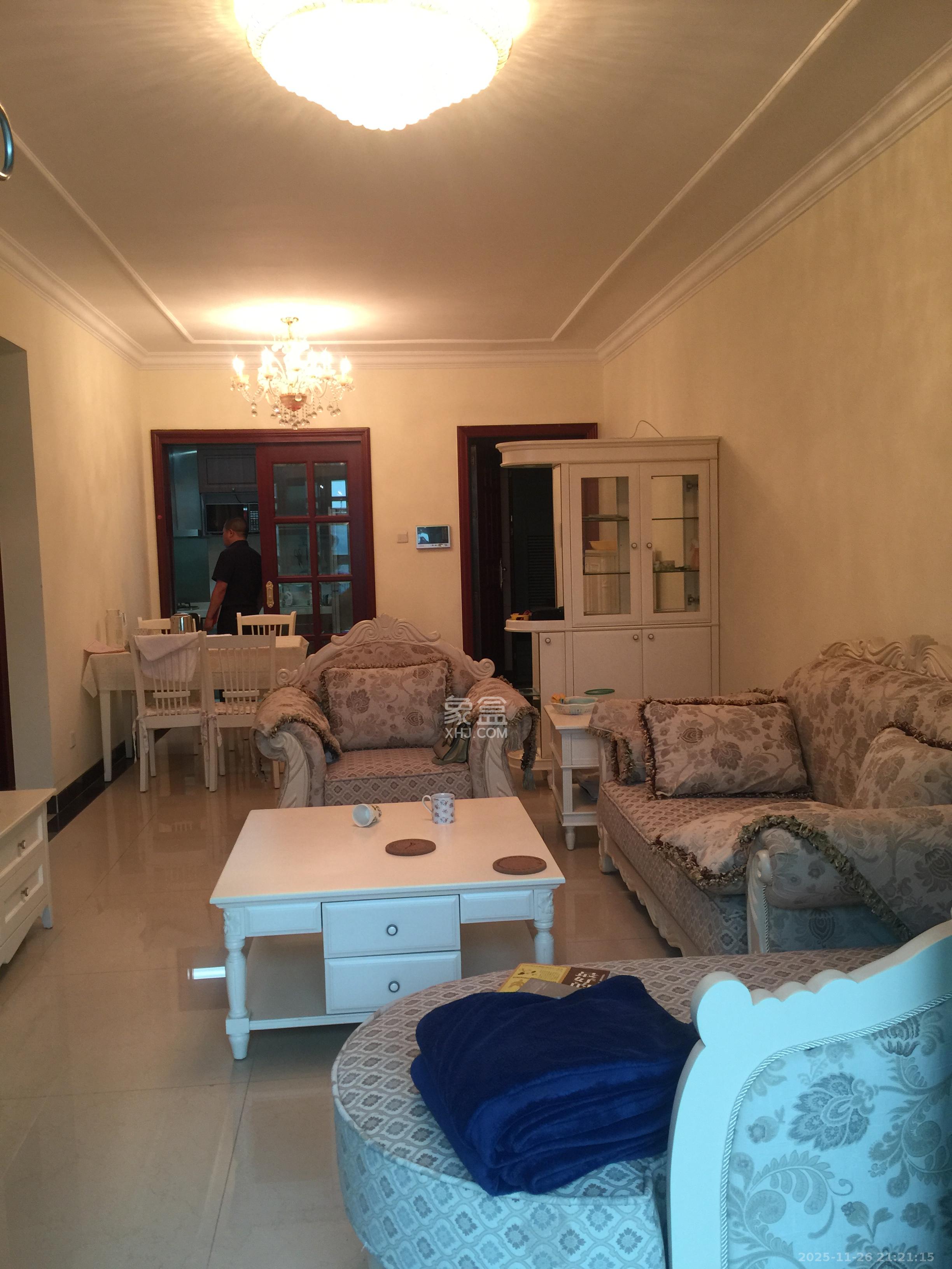 恒大城  2室2厅1卫    2000.0元/月室内图