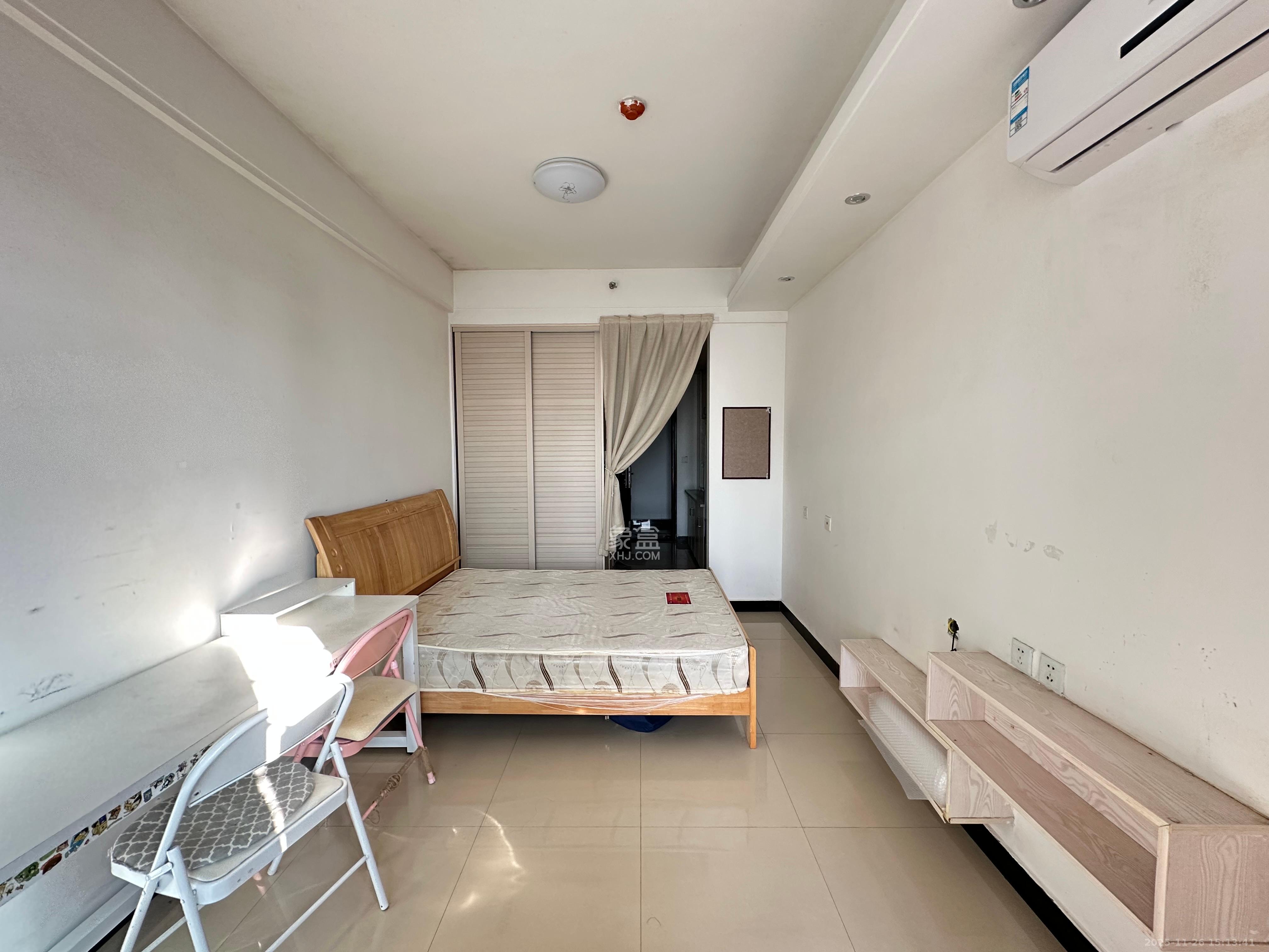 绿地中央广场 1室1厅1卫 1500.0元/月 绿地中央广场 1室1厅1卫 1500.0元/月室内图