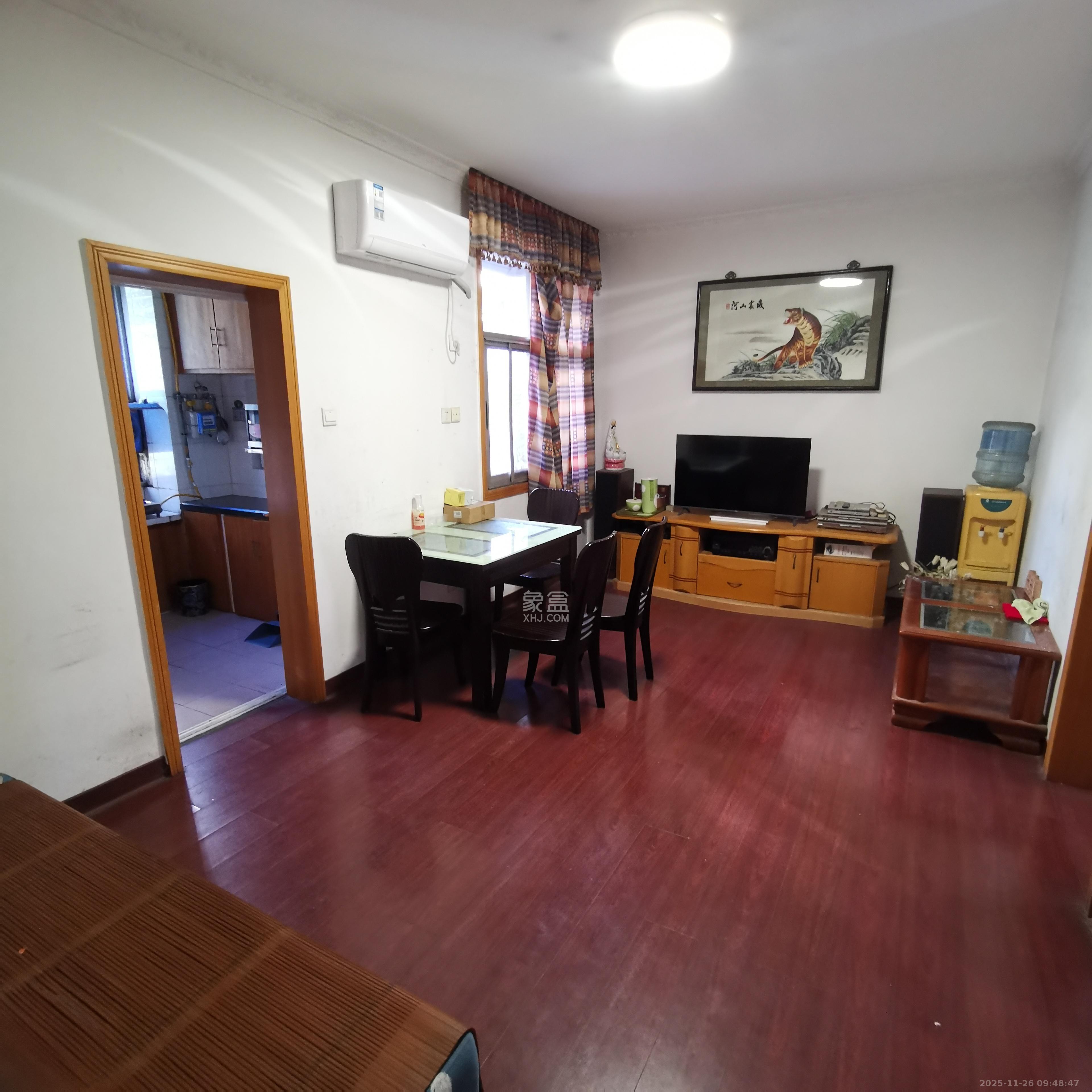 百纺大院宿舍  2室1厅1卫    1600.0元/月