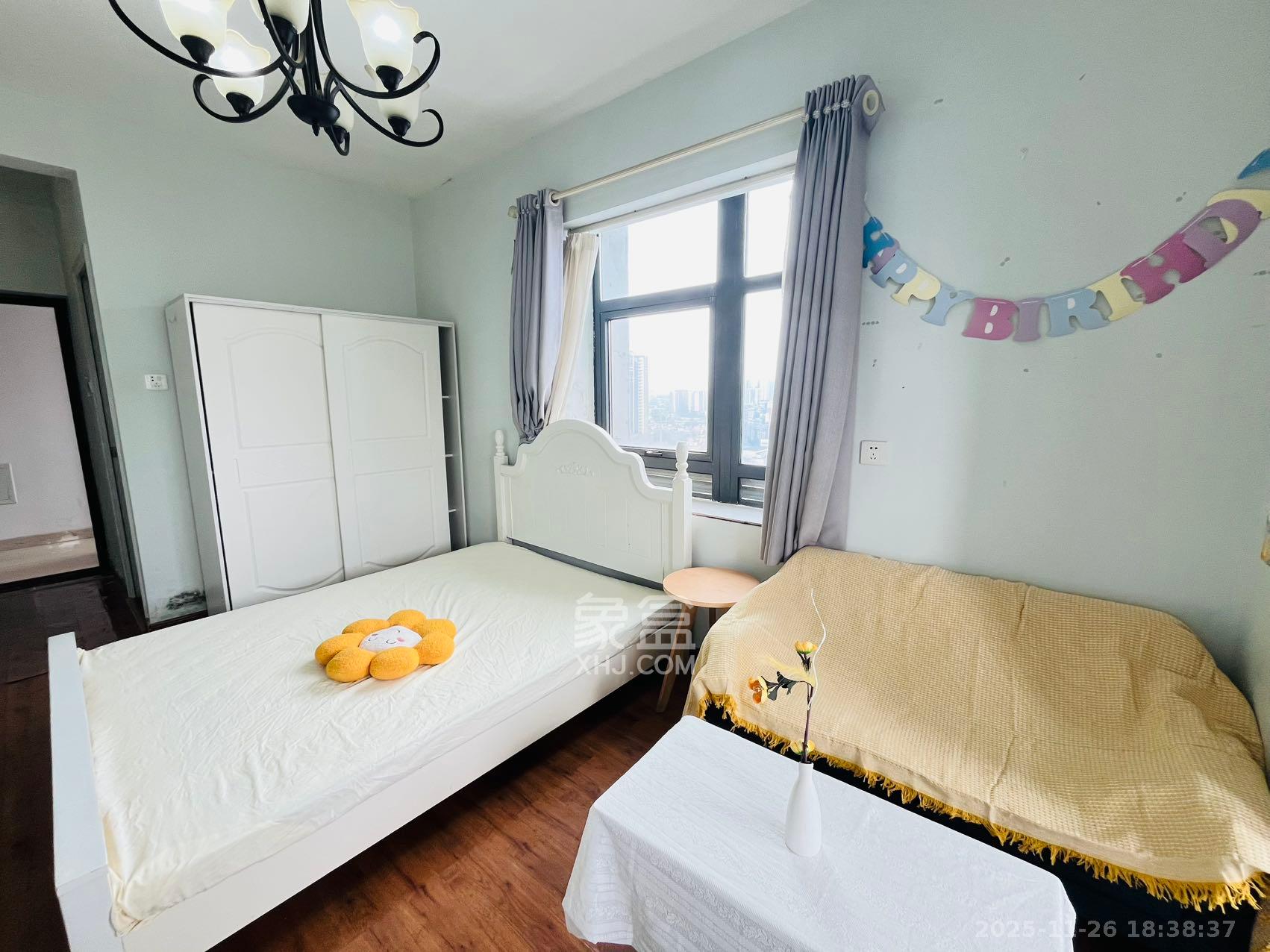 欧亚达国际广场  1室1厅1卫    1600.0元/月室内图