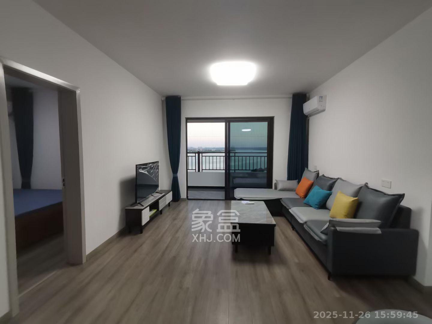 蓝光雍锦半岛  3室2厅2卫    3000.0元/月室内图