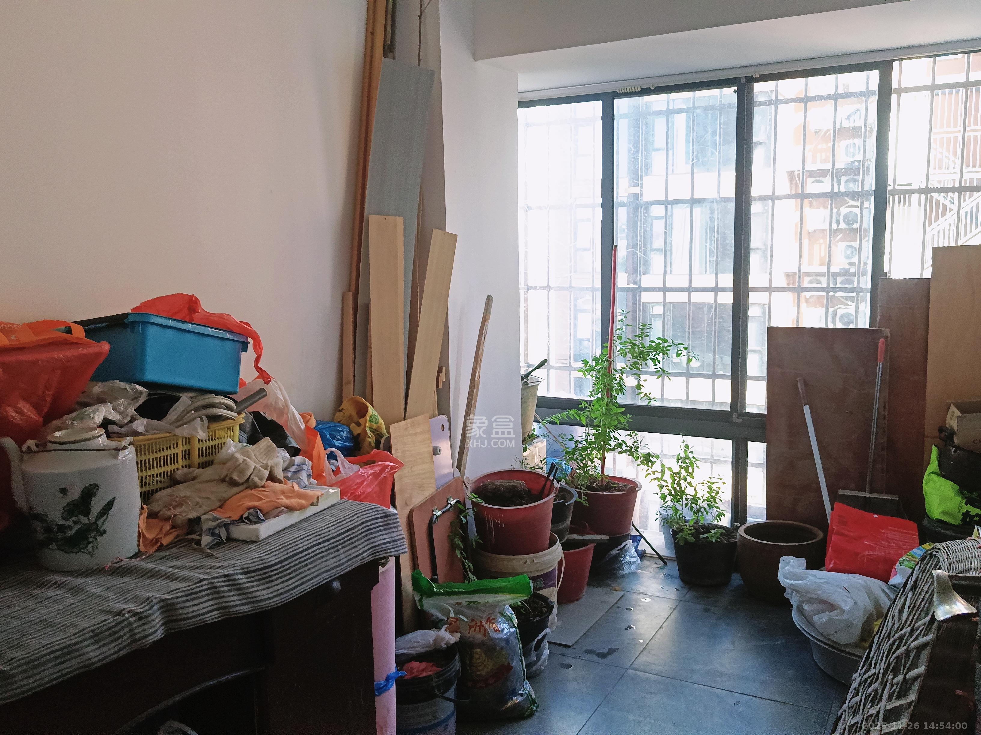 时代公馆 2室1厅1卫 1400.0元/月 时代公馆 2室1厅1卫 1400.0元/月室内图