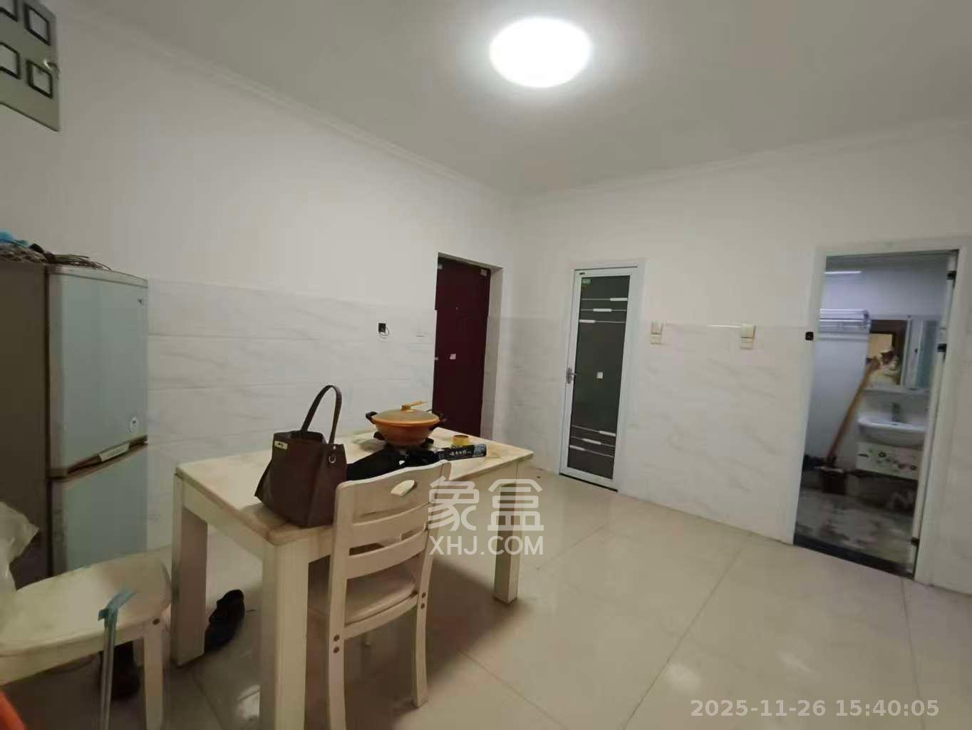 金麓西岸和苑 1室1厅0卫 850.0元/月 金麓西岸和苑 1室1厅0卫 850.0元/月室内图