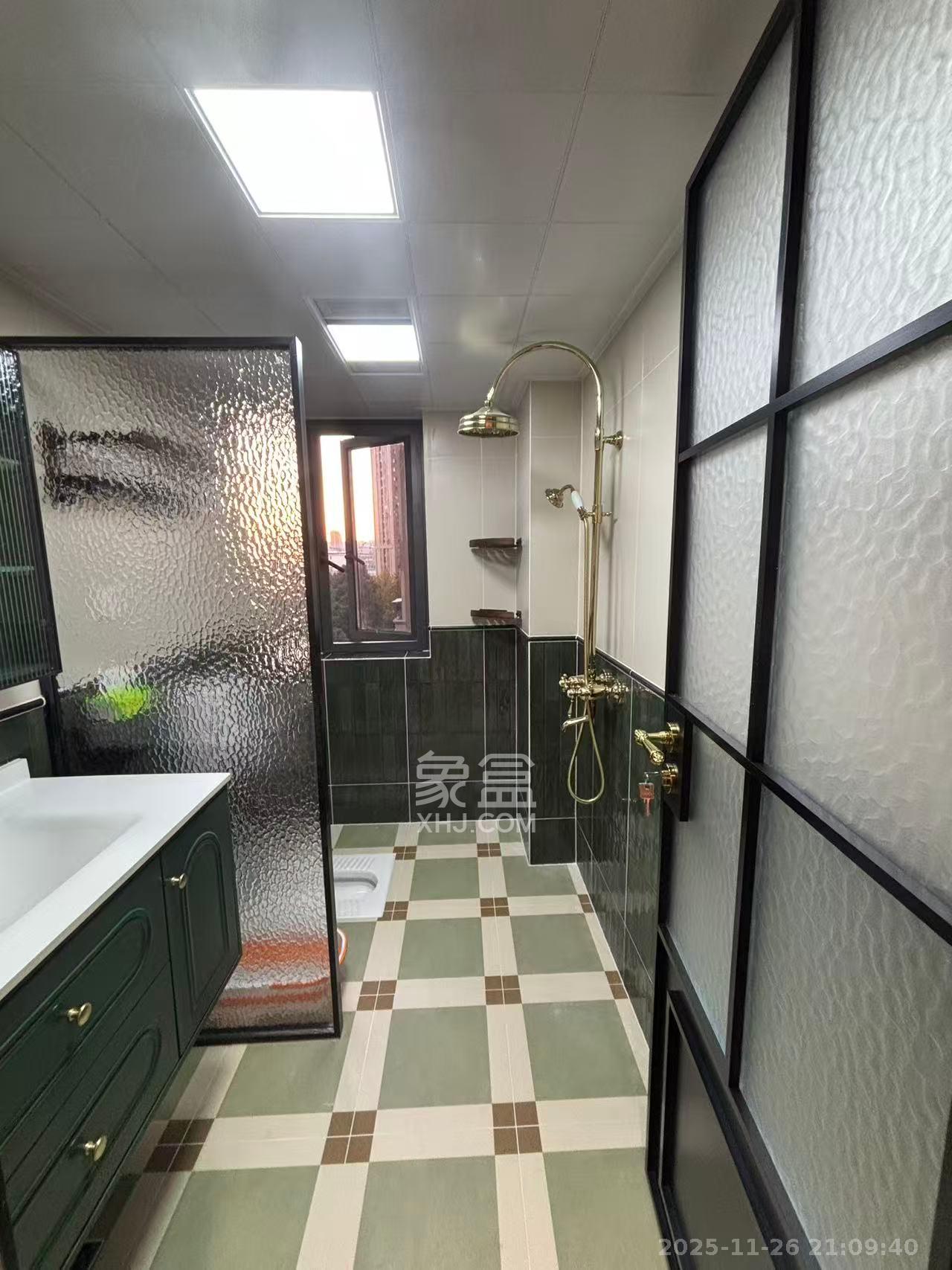 上海城小区 4室2厅2卫 5000.0元/月 上海城小区 4室2厅2卫 5000.0元/月室内图