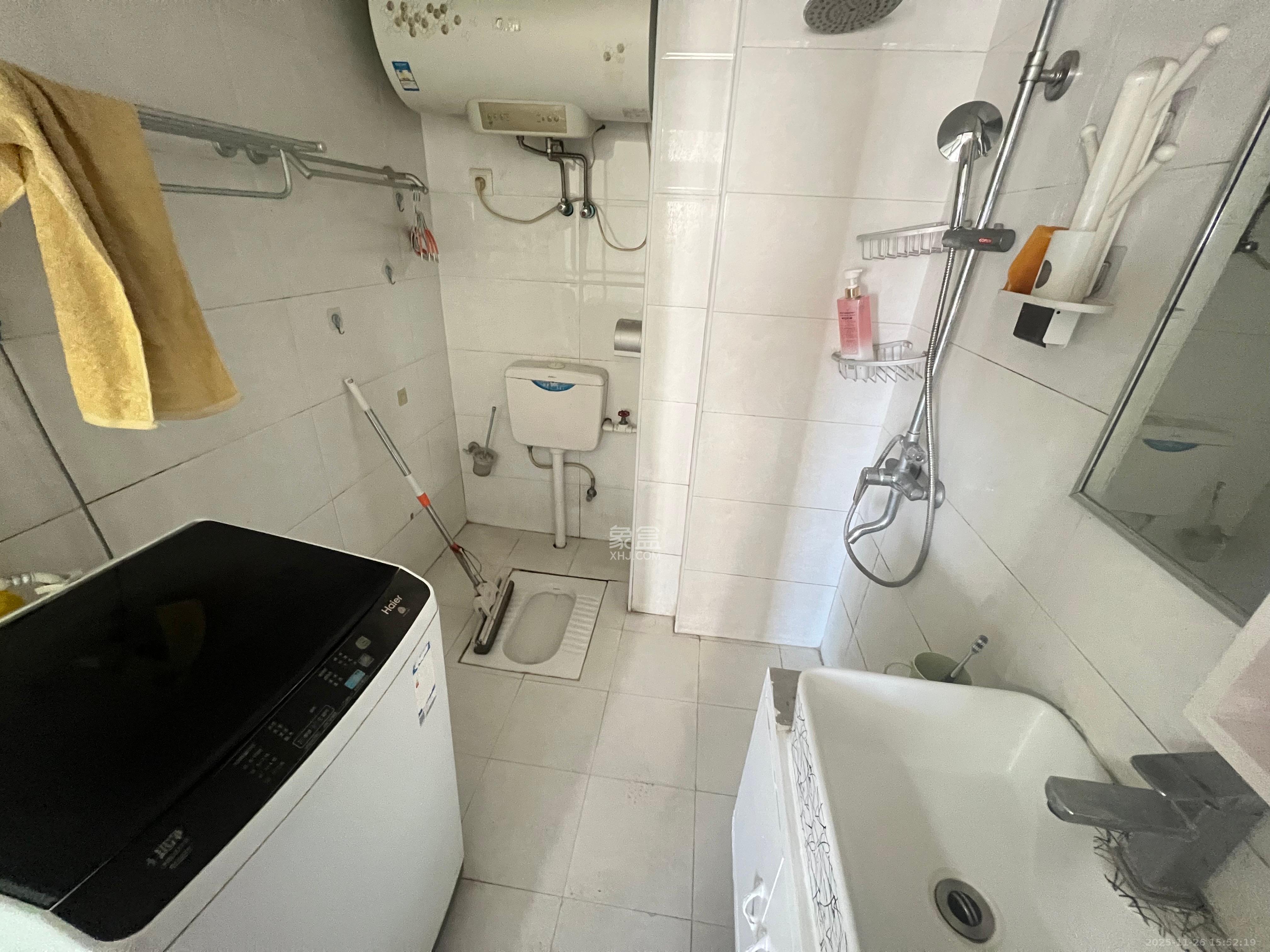 时代公馆  1室1厅1卫    1600.0元/月室内图