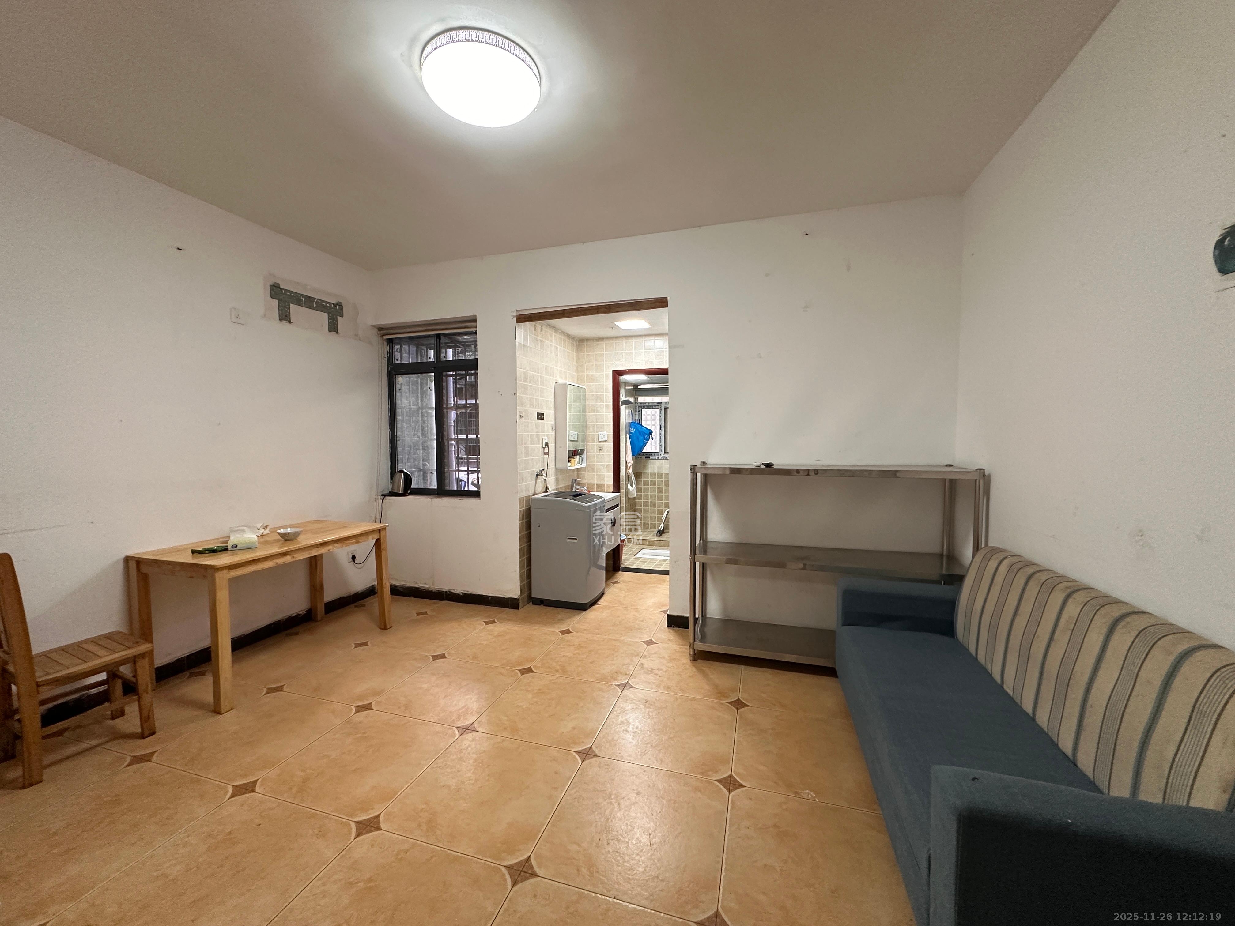 长坡社区 2室1厅1卫 1700.0元/月 长坡社区 2室1厅1卫 1700.0元/月室内图