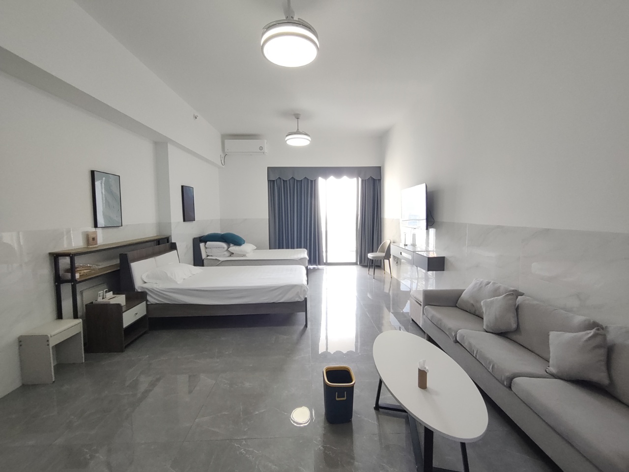 绿地海长流六期（绿地新海岸）  1室1厅1卫    2600.0元/月室内图