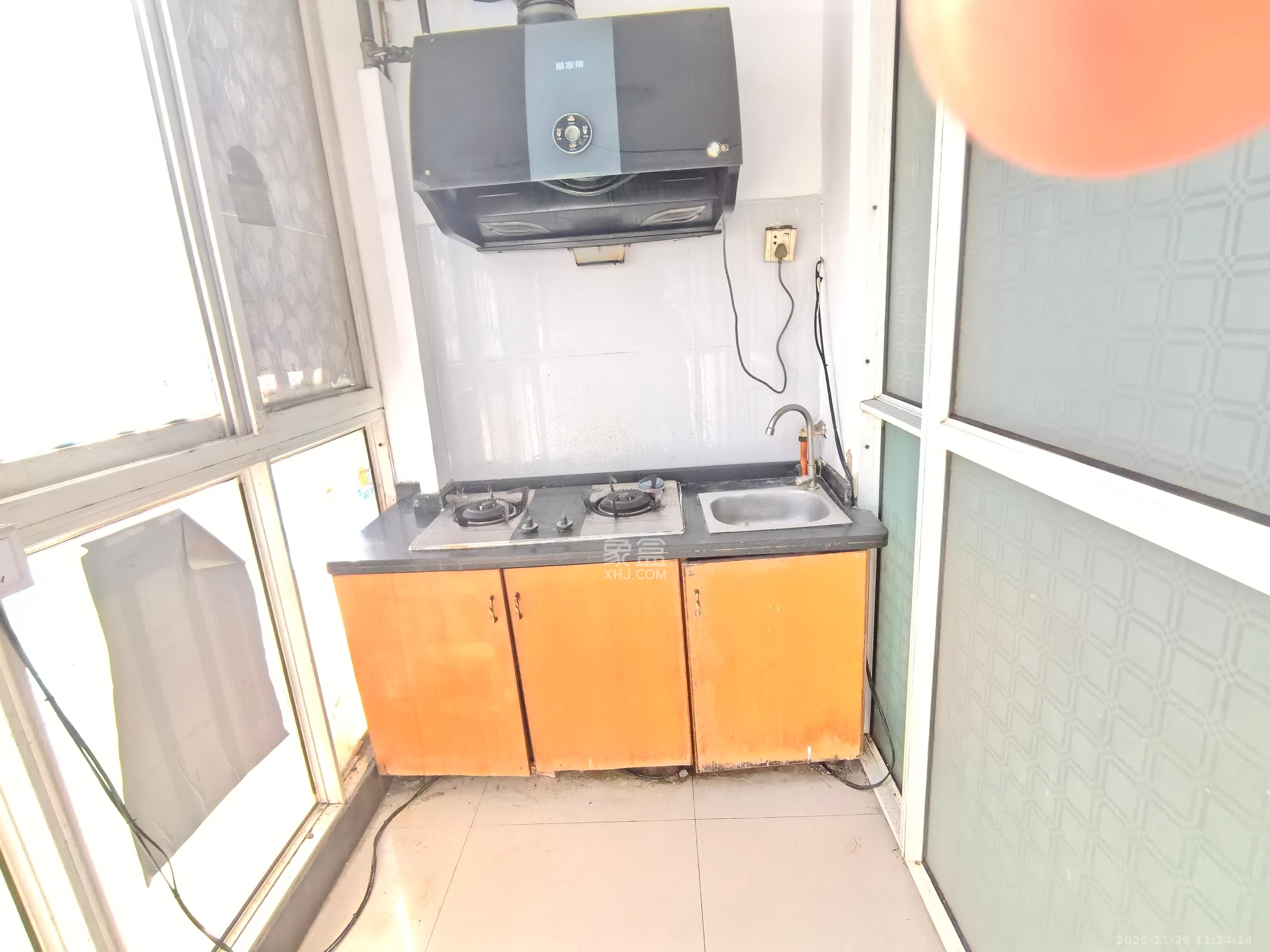 金信阳光在线  2室1厅1卫    1100.0元/月室内图