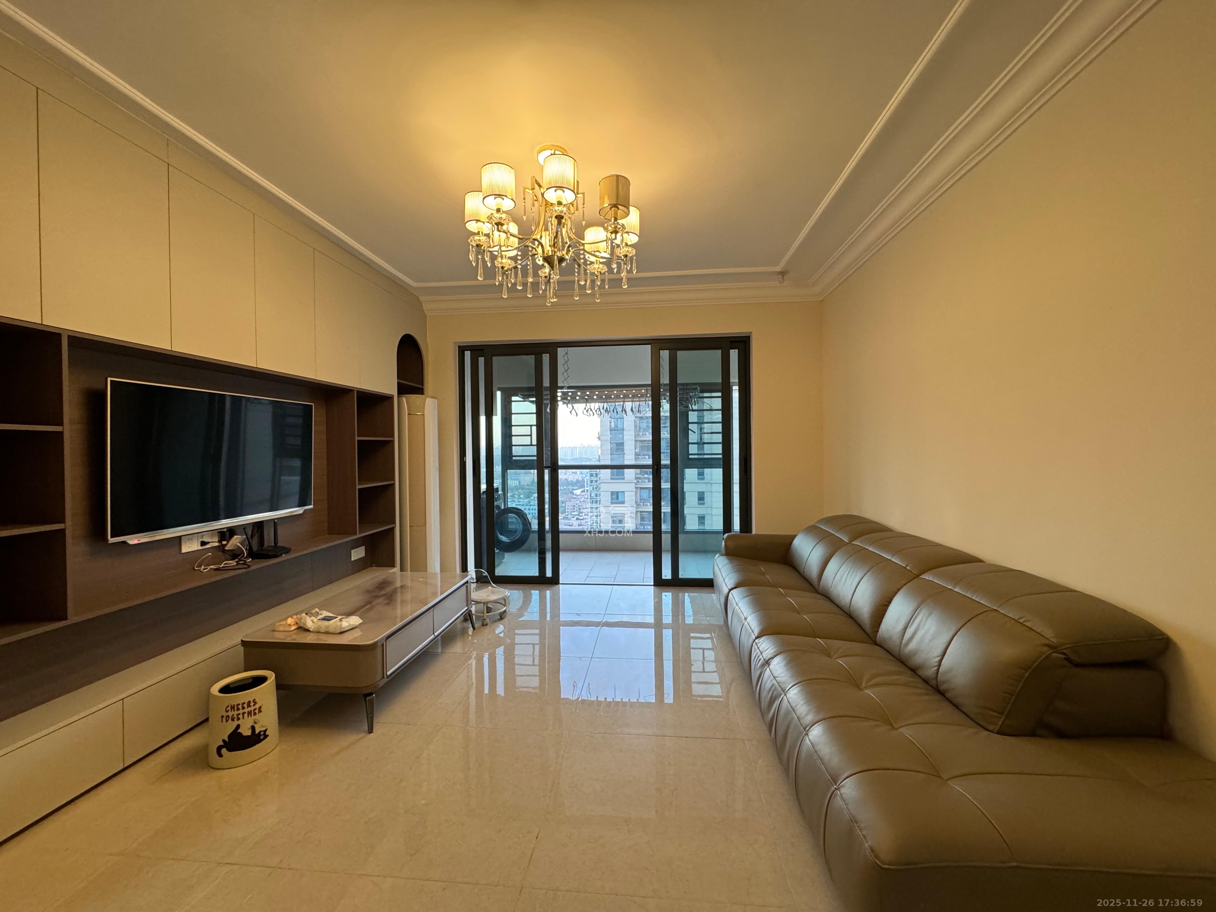 恒大雅苑  4室2厅2卫    3700.0元/月