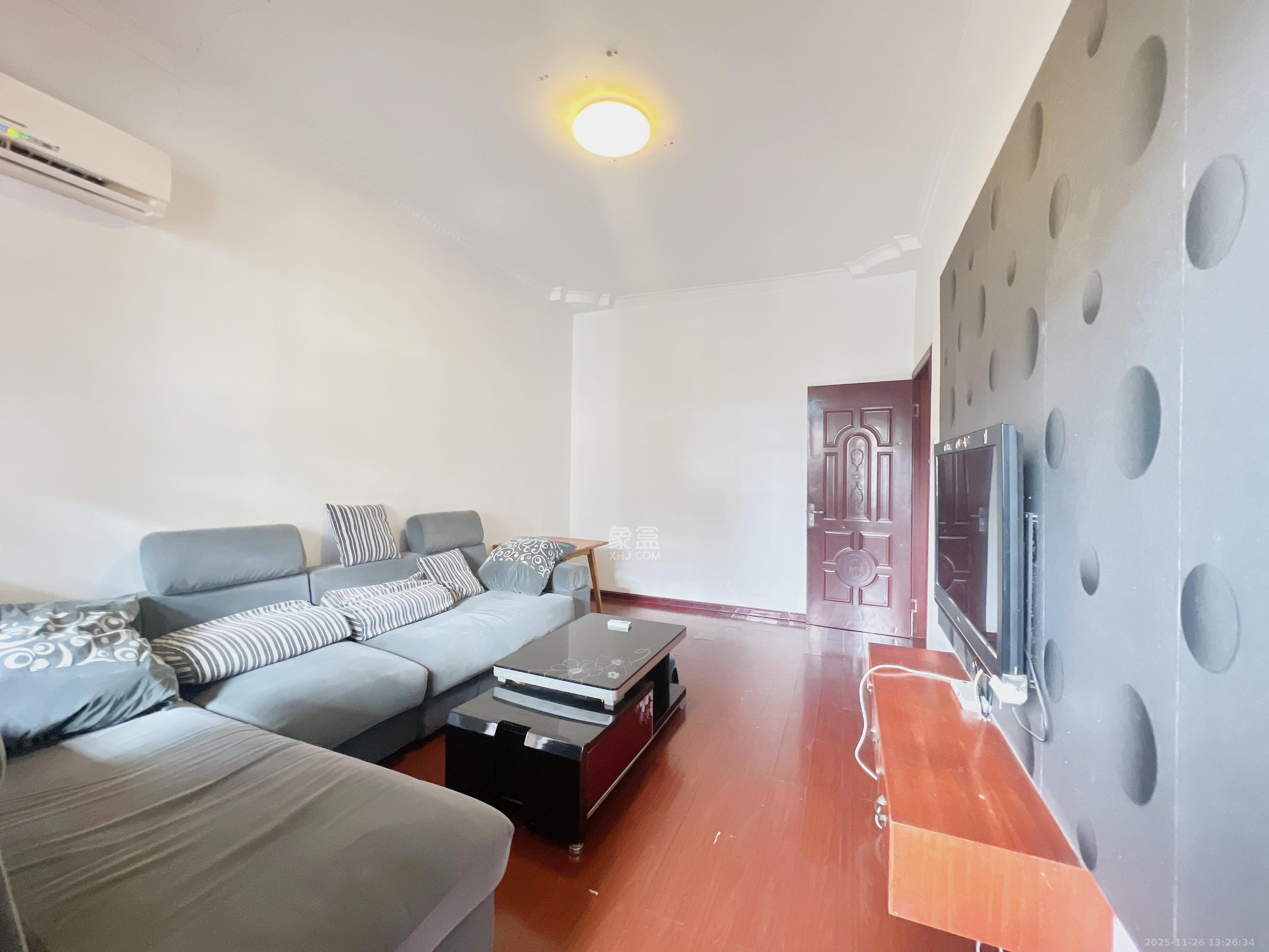 稻谷仓散盘 1室1厅1卫 1400.0元/月 稻谷仓散盘 1室1厅1卫 1400.0元/月室内图