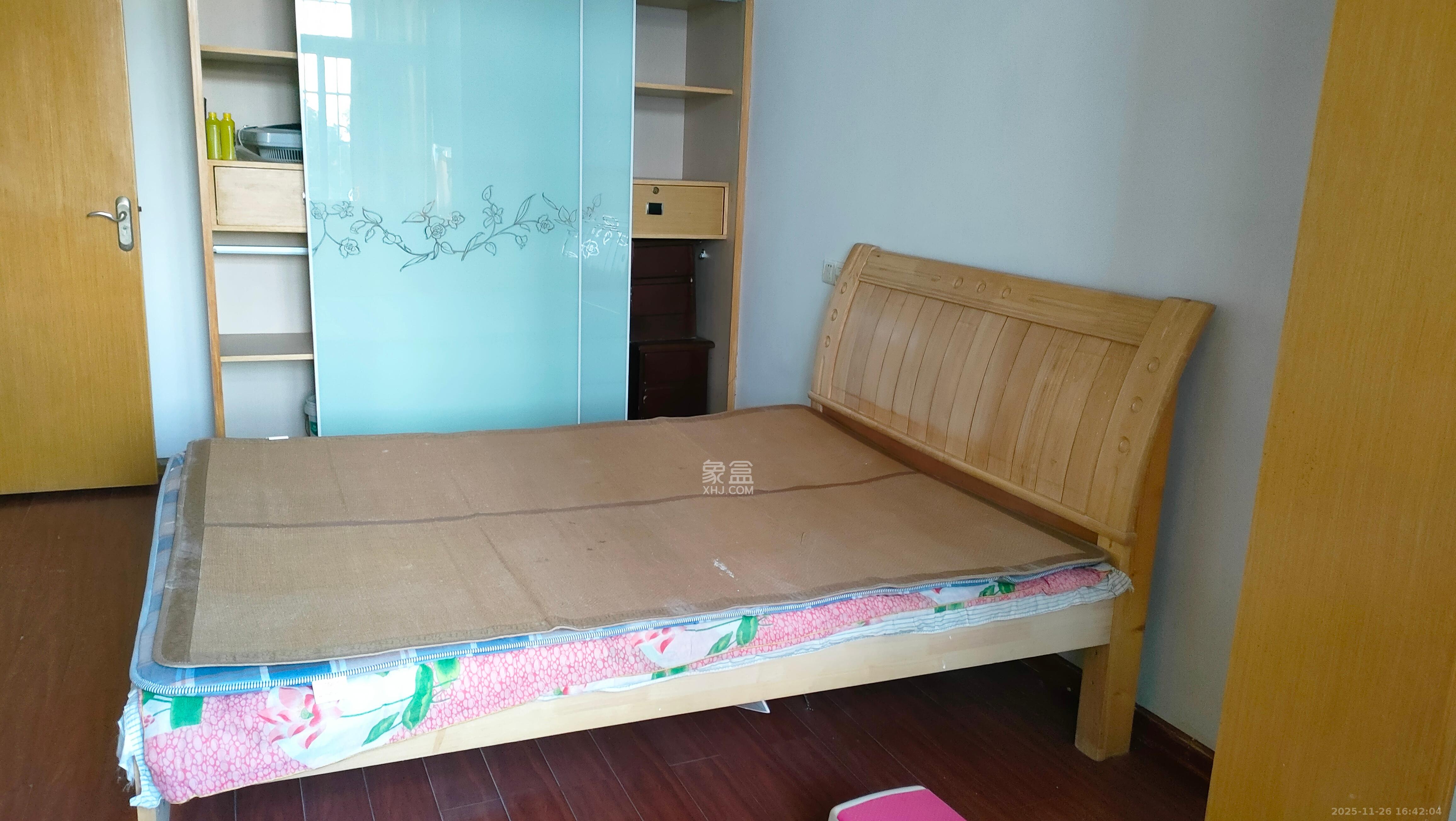 桂花二村 2室1厅1卫 1400.0元/月 桂花二村 2室1厅1卫 1400.0元/月室内图