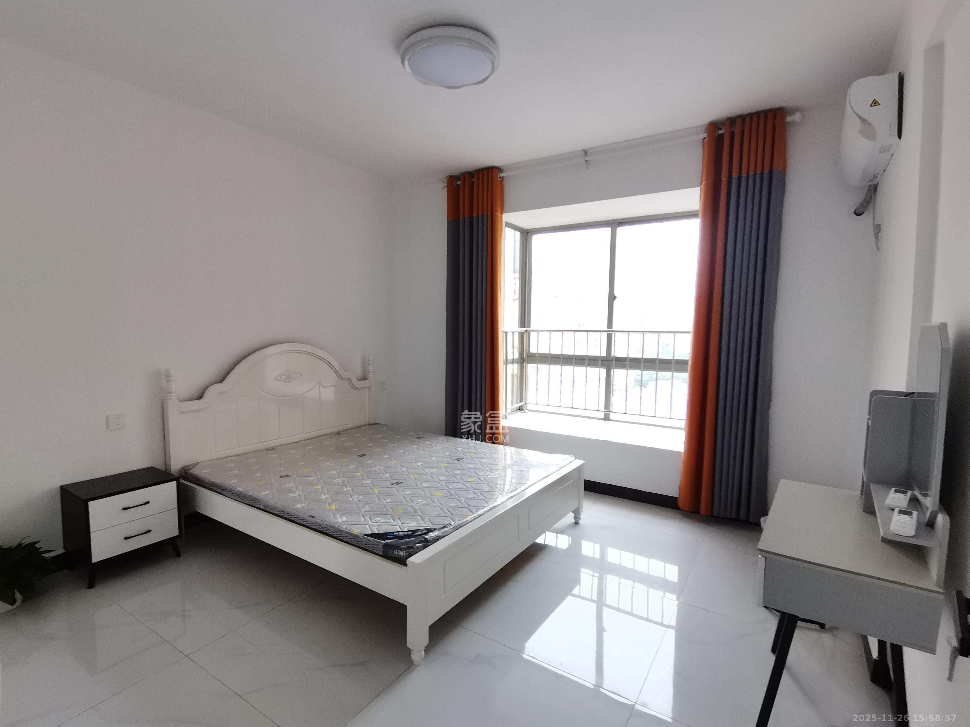 荣升家园（湘江熙岸）  1室0厅0卫    2800.0元/月室内图