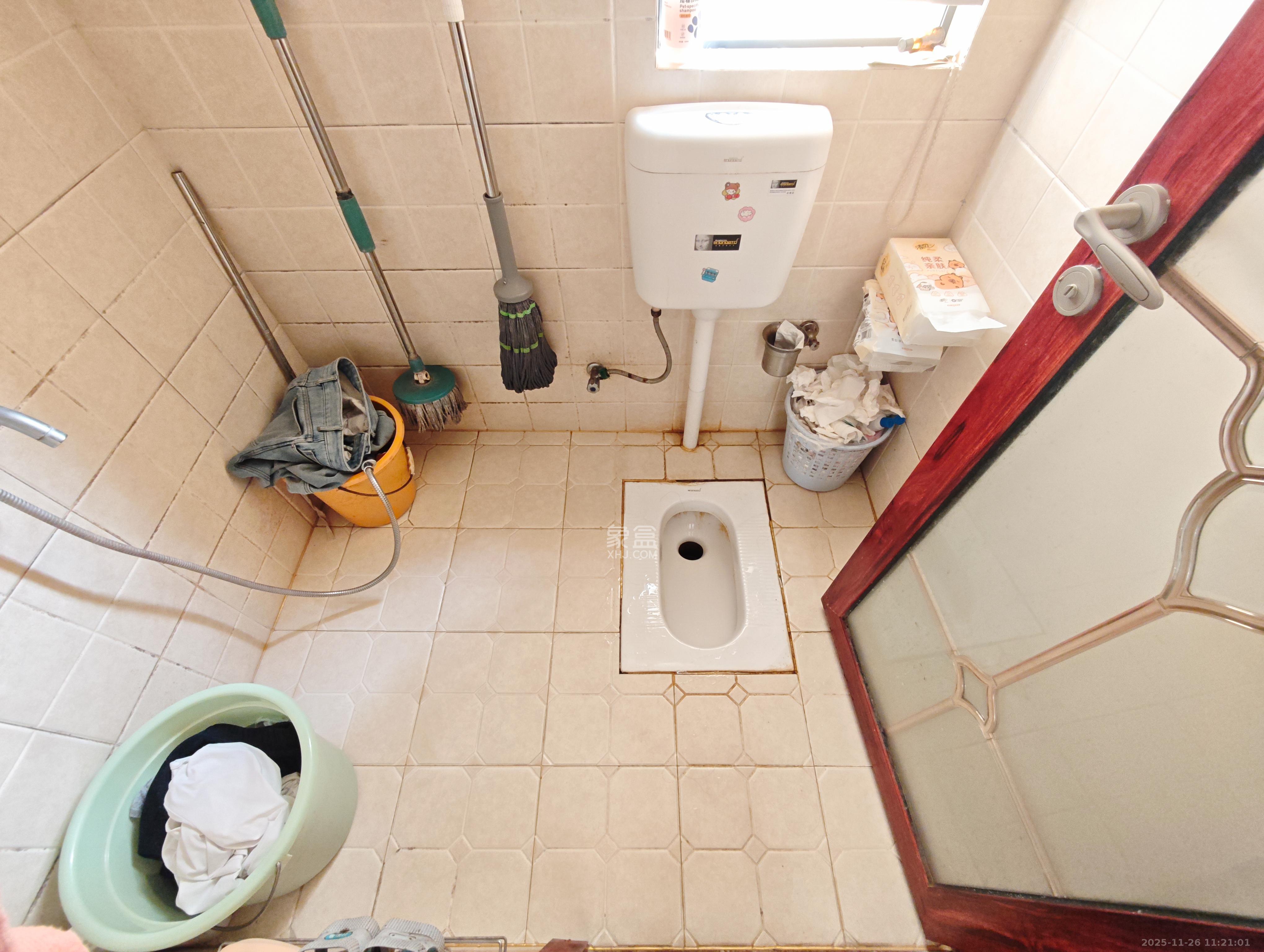 保利城(中航城国际社区、郡原美村) 4室2厅2卫 85.0万 保利城(中航城国际社区、郡原美村) 4室2厅2卫 85.0万卫生间