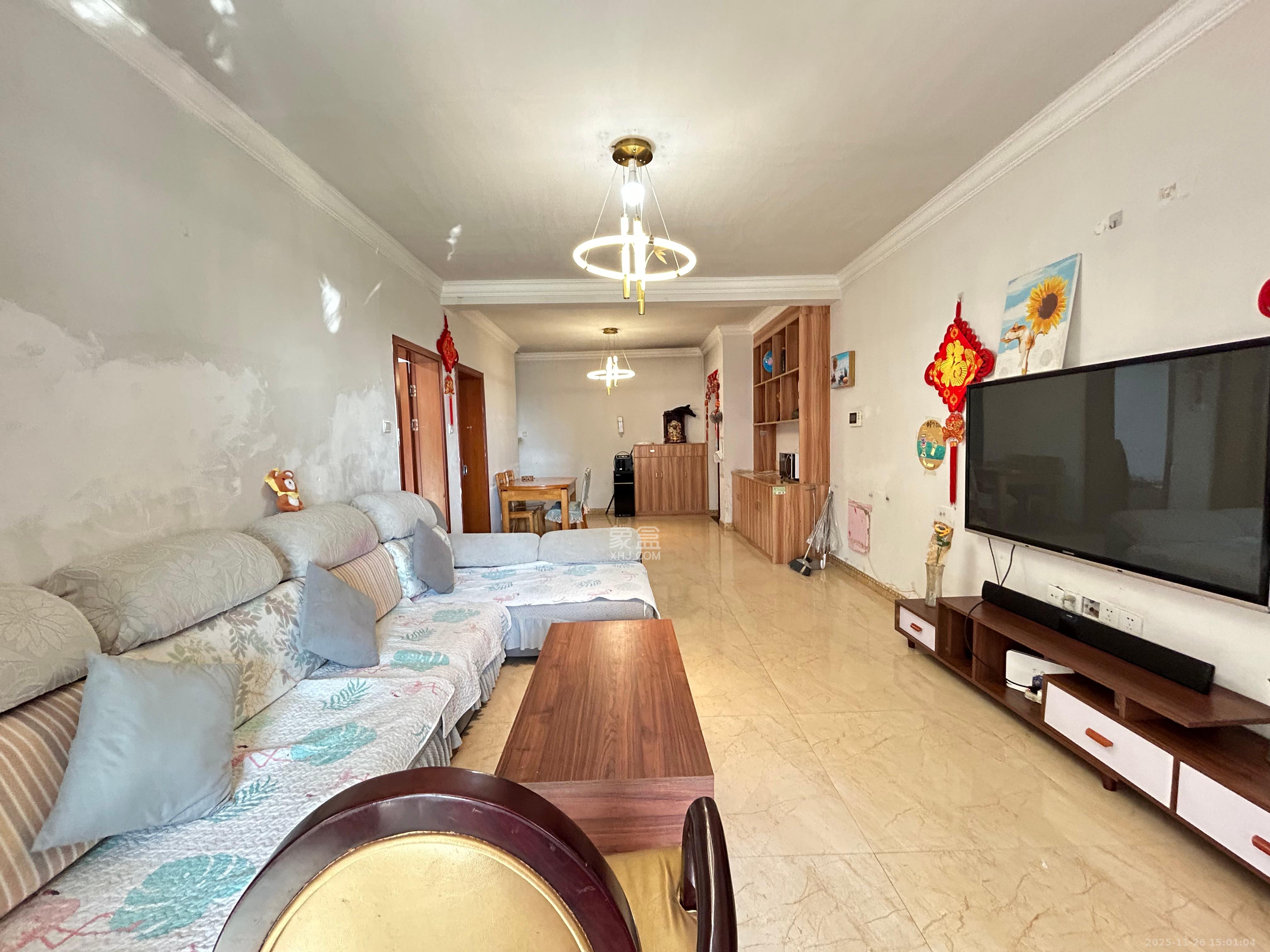 枫树园 2室2厅1卫 2100.0元/月 枫树园 2室2厅1卫 2100.0元/月室内图