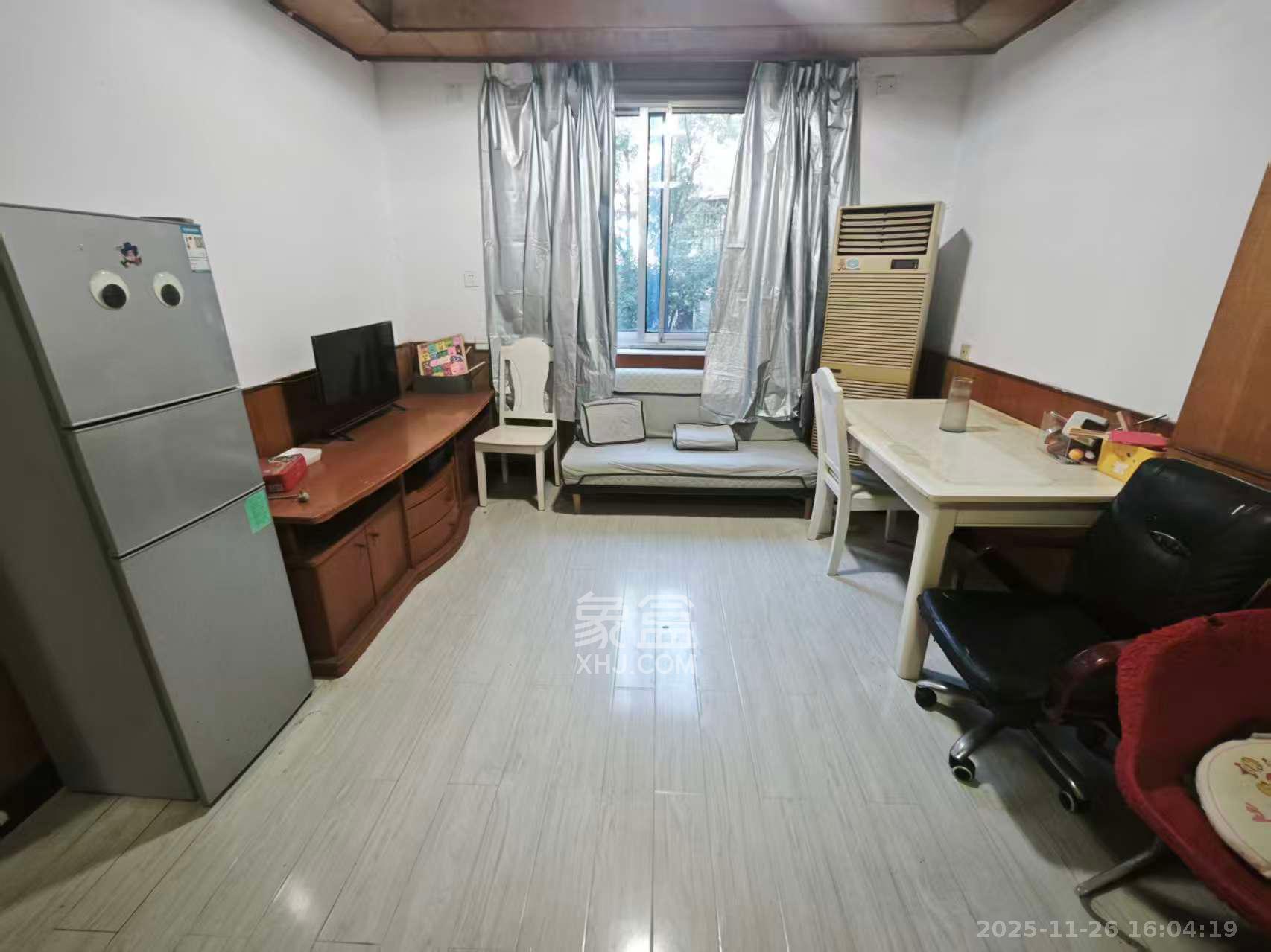 桂花二村  2室1厅1卫    1200.0元/月