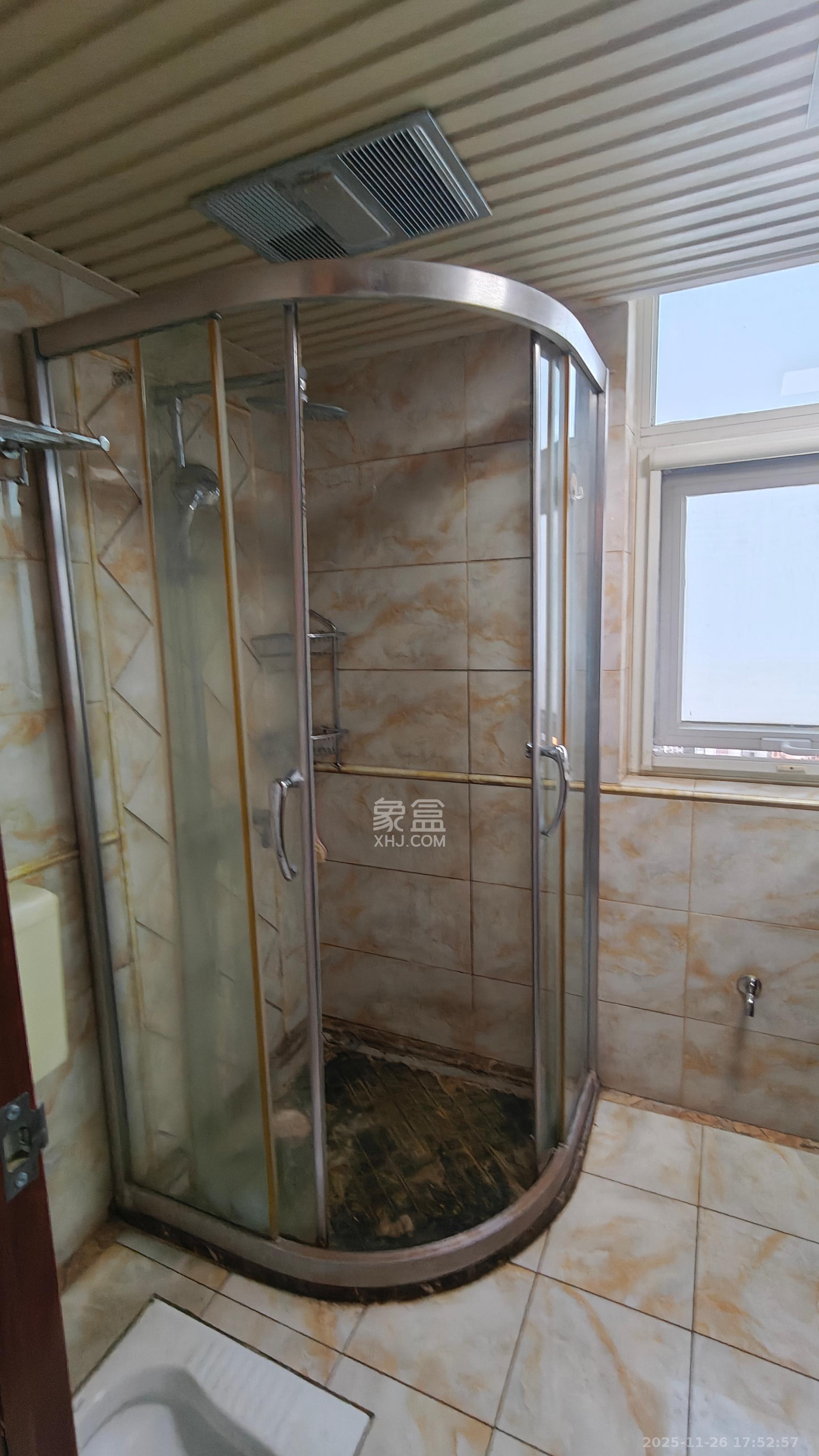 北辰三角洲D3区  3室2厅2卫    5500.0元/月室内图