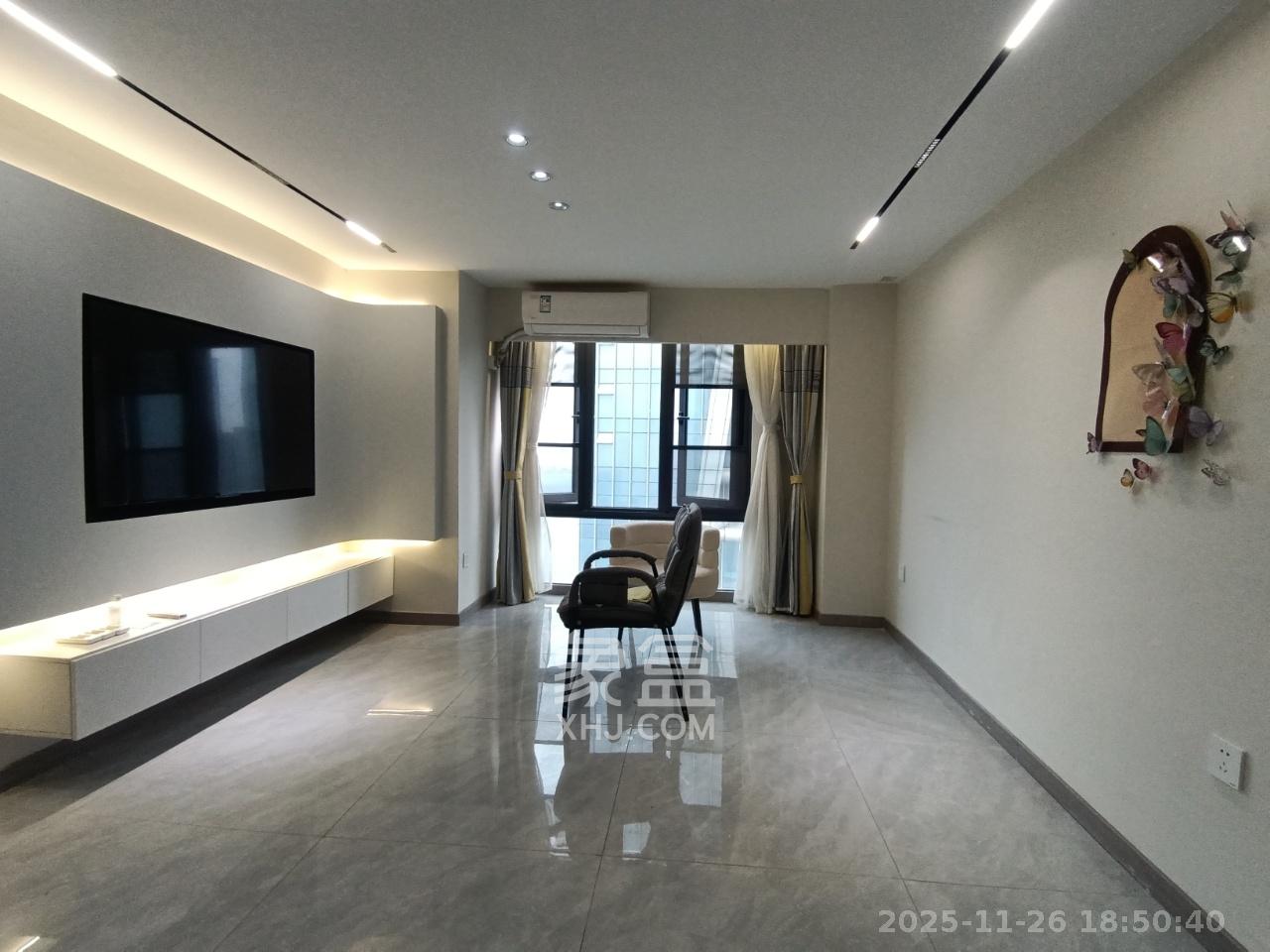 启迪协信中心  2室1厅1卫    3000.0元/月室内图1