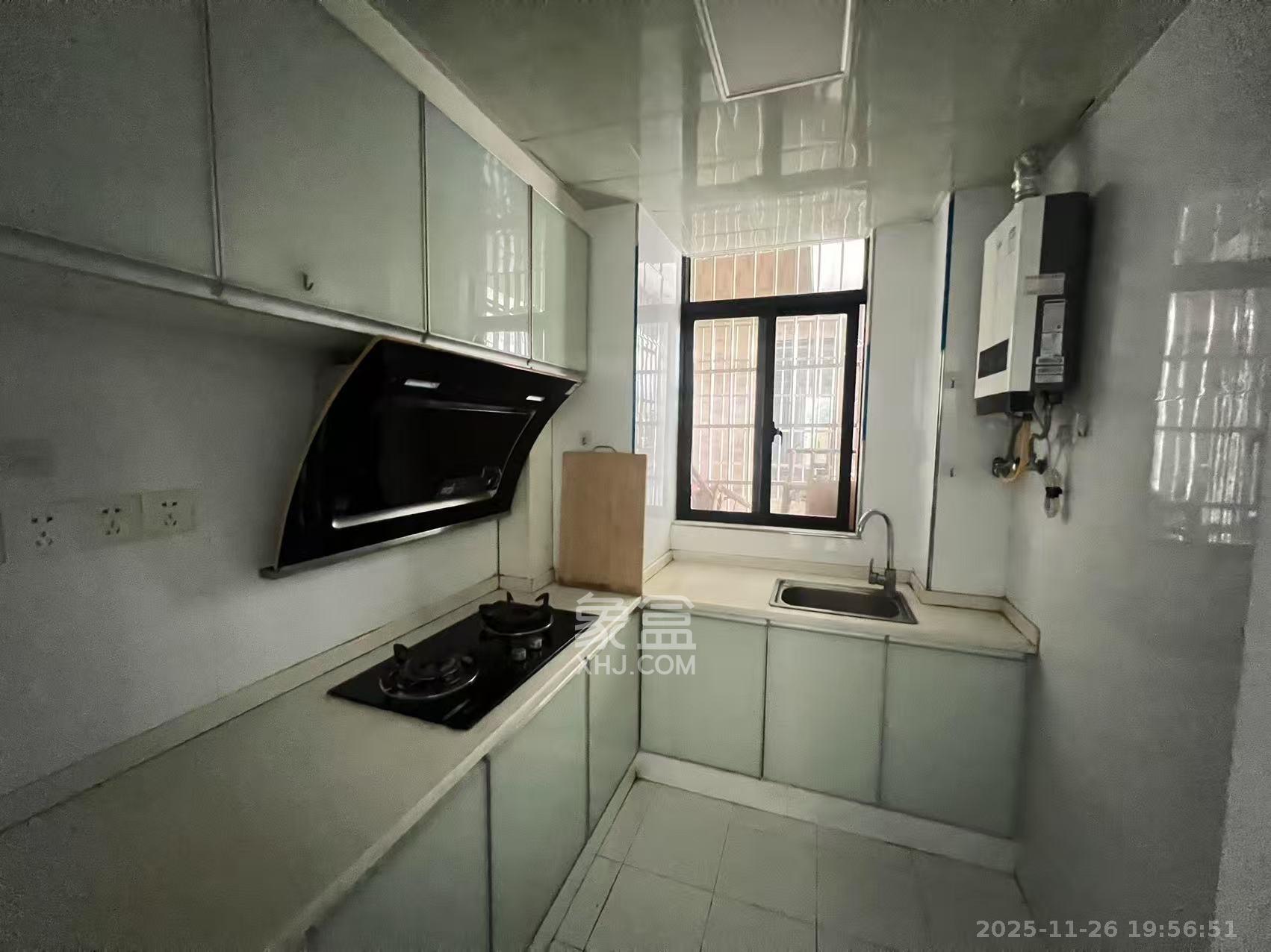 御溪国际  2室1厅1卫    2300.0元/月室内图