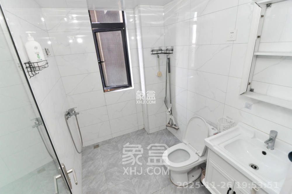 中央美郡 1室1厅1卫 1200.0元/月 中央美郡 1室1厅1卫 1200.0元/月室内图