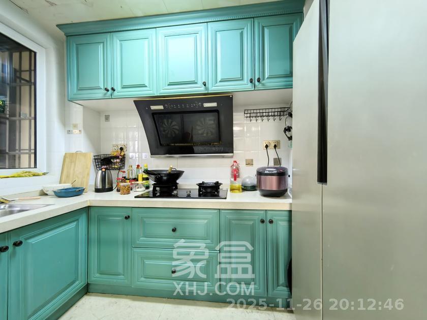 金科世界城 3室2厅2卫 2300.0元/月 金科世界城 3室2厅2卫 2300.0元/月室内图