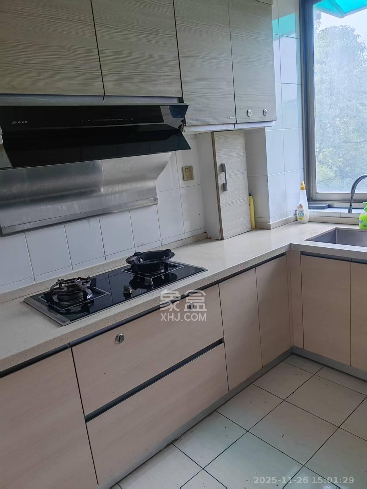 科教新村 4室2厅2卫 3000.0元/月 科教新村 4室2厅2卫 3000.0元/月室内图