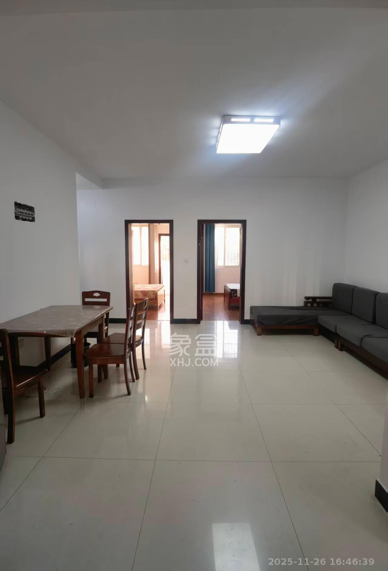 雅雀湖小区 2室1厅1卫 1600.0元/月 雅雀湖小区 2室1厅1卫 1600.0元/月室内图