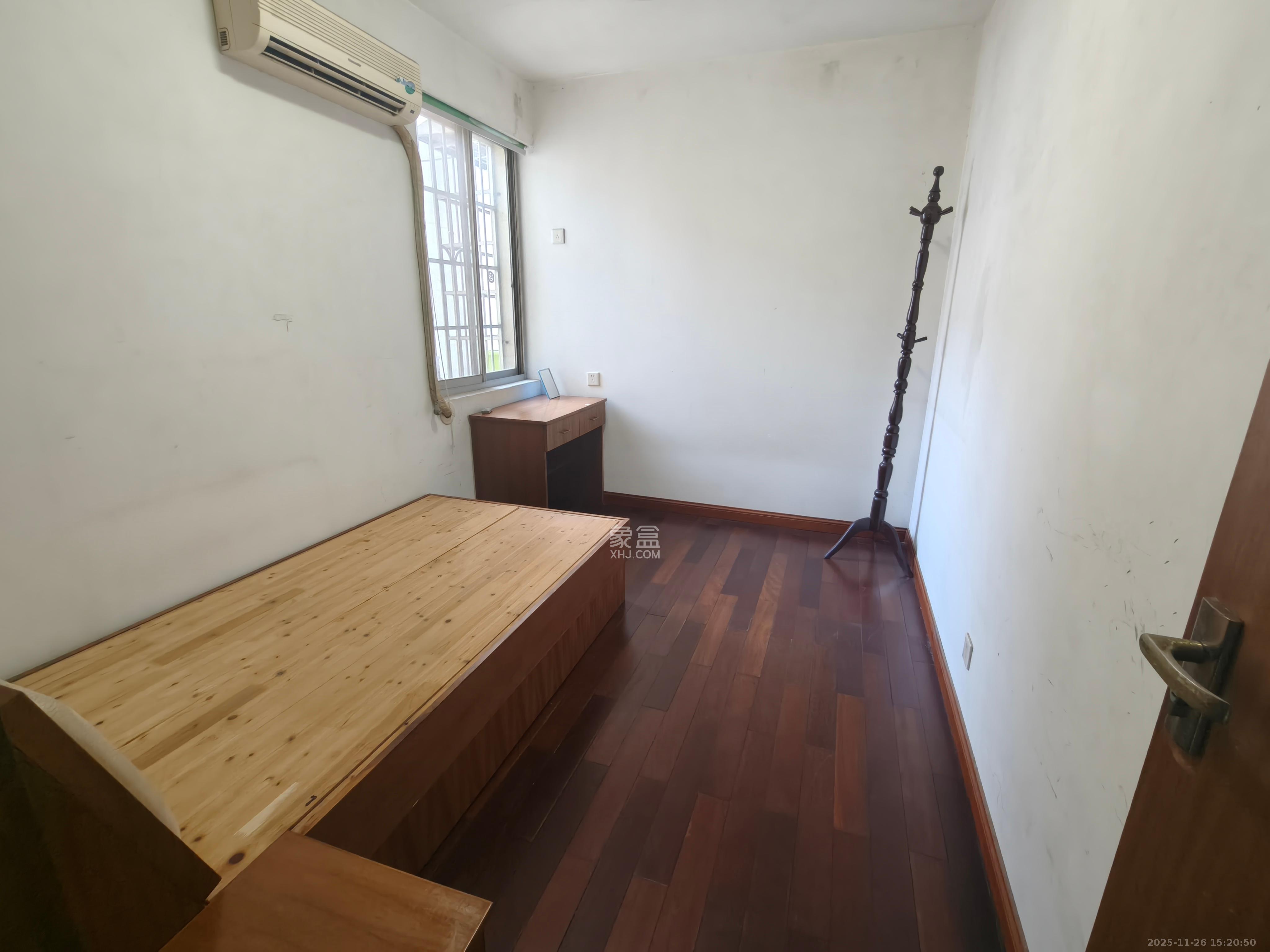 新星小区 3室2厅2卫 2000.0元/月 新星小区 3室2厅2卫 2000.0元/月室内图