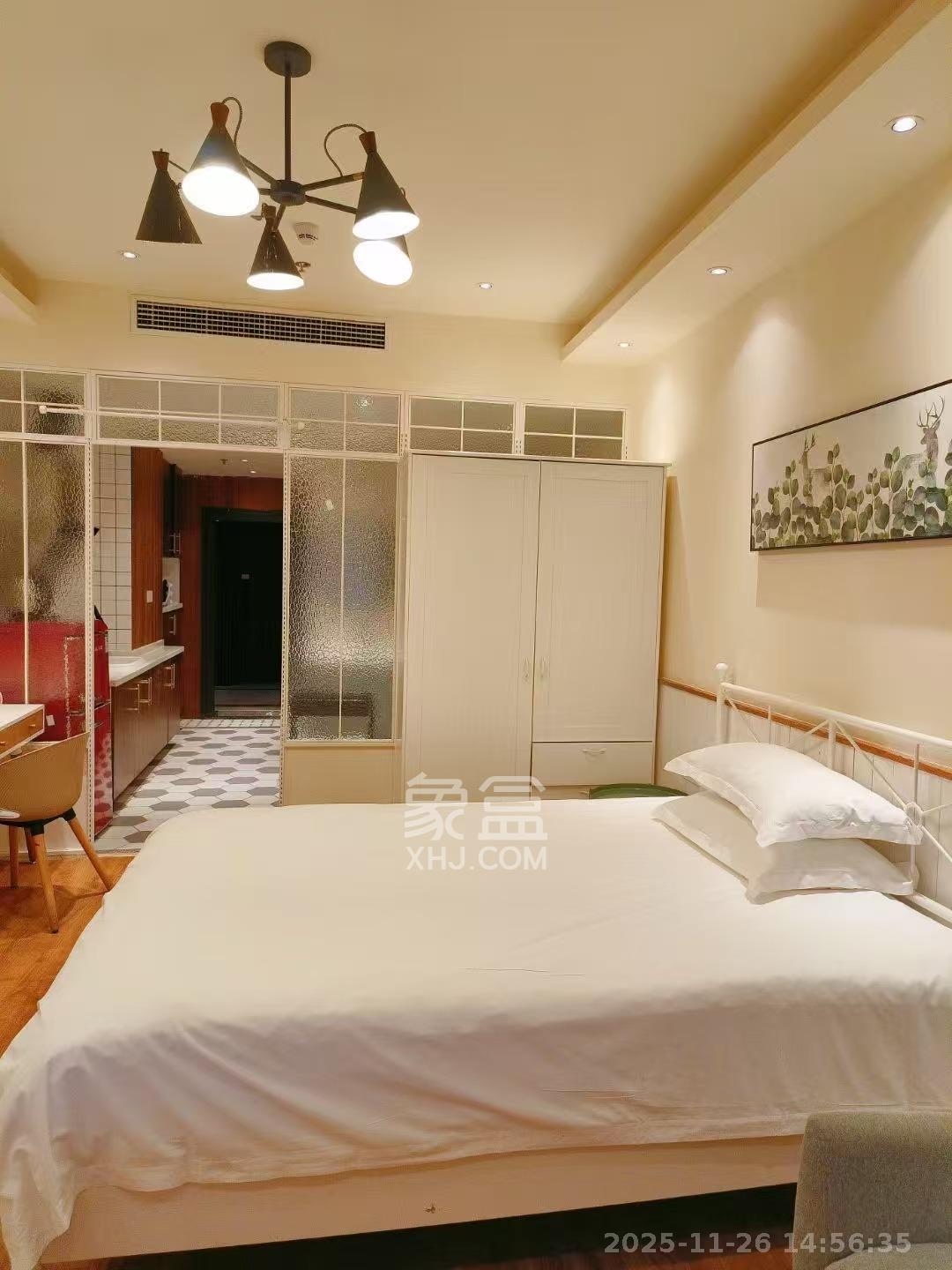 宇成朝阳广场  1室0厅0卫    2200.0元/月