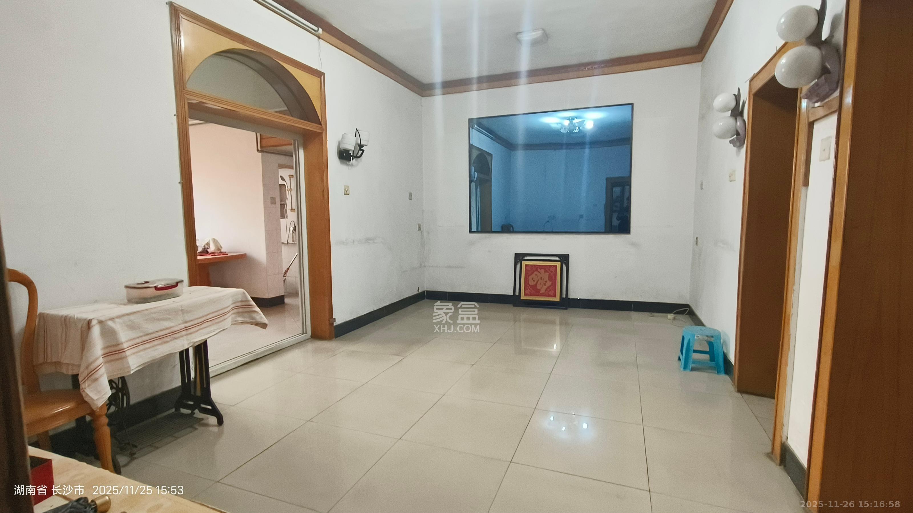 无线电信宿舍  2室0厅0卫    1600.0元/月室内图