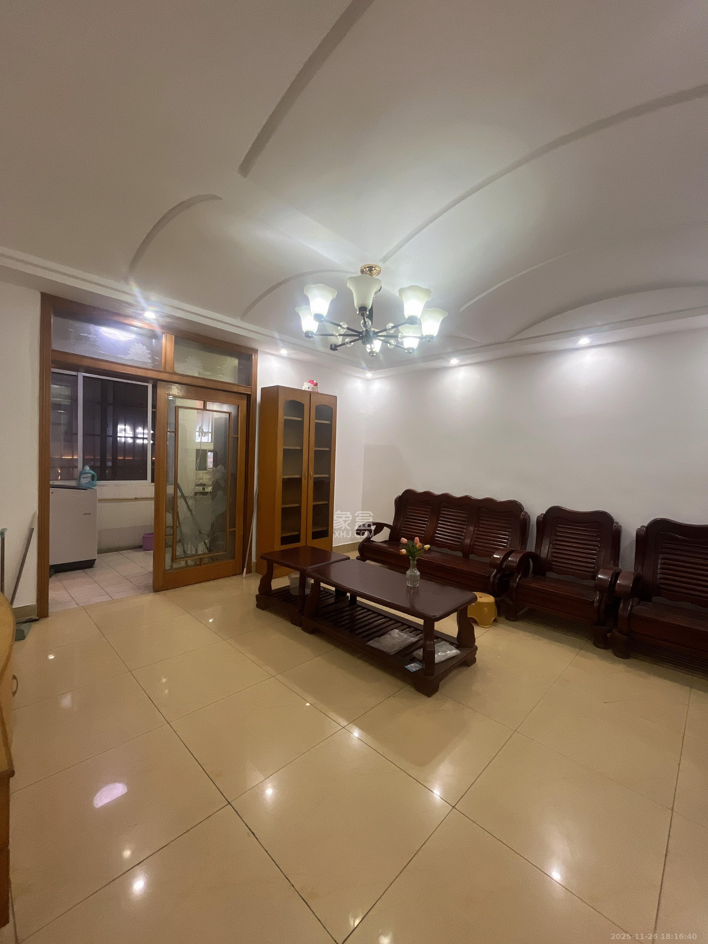 牛角塘社区 2室1厅1卫 1700.0元/月 牛角塘社区 2室1厅1卫 1700.0元/月室内图