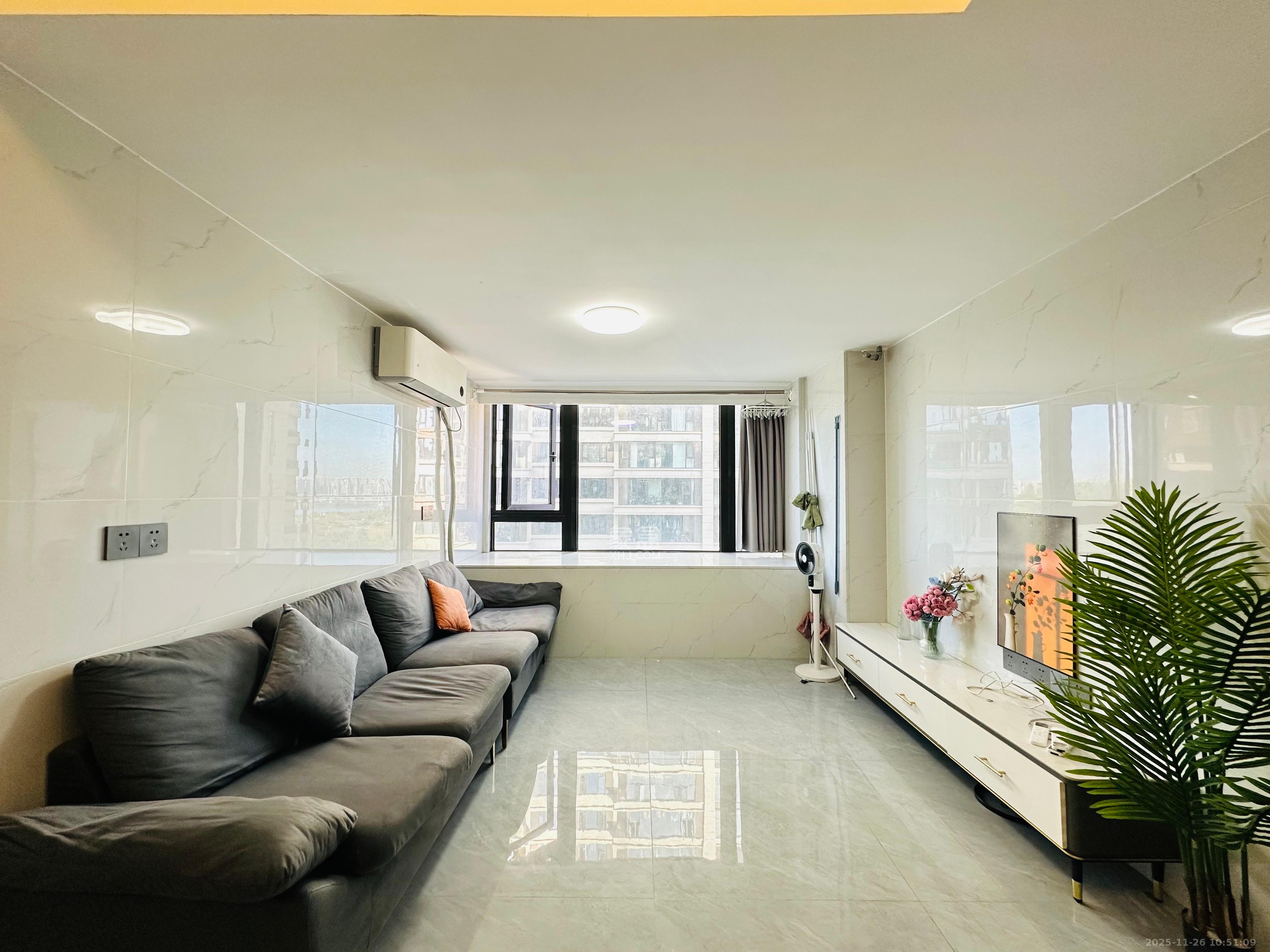 金茂建发泊悦  1室1厅1卫    1900.0元/月