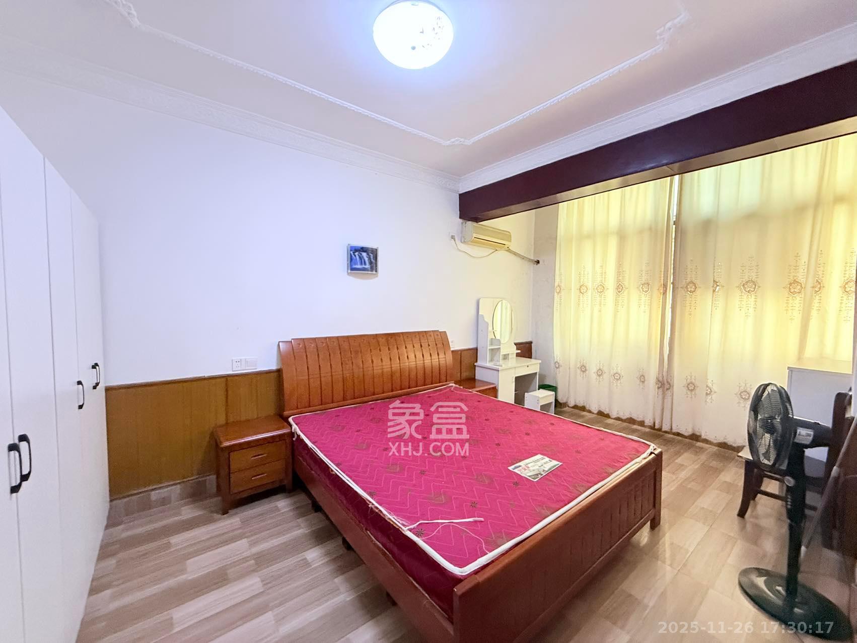 三角塘88号(原长沙市轻化公司宿舍) 2室1厅1卫 1300.0元/月 三角塘88号(原长沙市轻化公司宿舍) 2室1厅1卫 1300.0元/月室内图