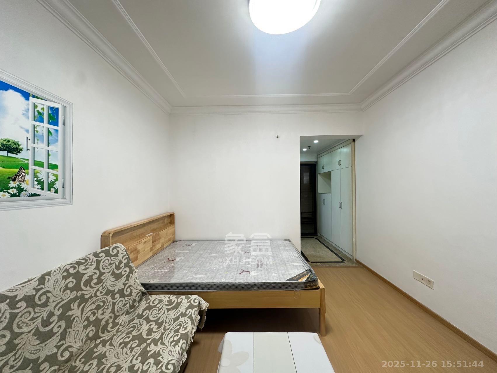 蓝湾国际广场 1室1厅1卫 1300.0元/月 蓝湾国际广场 1室1厅1卫 1300.0元/月室内图