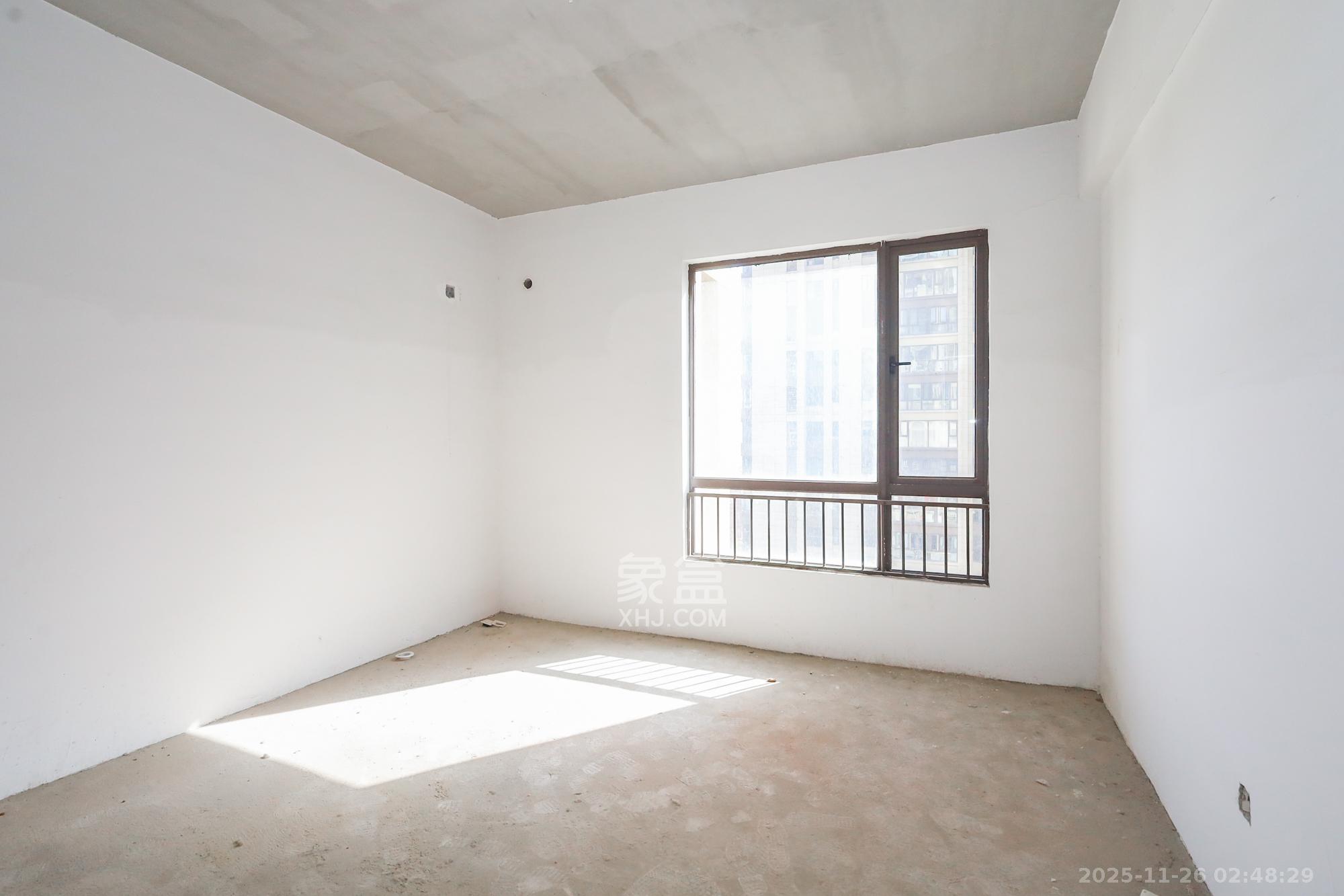 南山雍江汇(滨江国际新城) 4室2厅2卫 220.0万 南山雍江汇(滨江国际新城) 4室2厅2卫 220.0万卧室