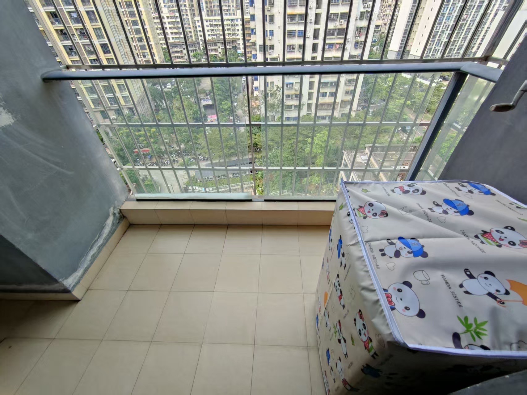 水晶城 1室0厅0卫 2400.0元/月 水晶城 1室0厅0卫 2400.0元/月室内图