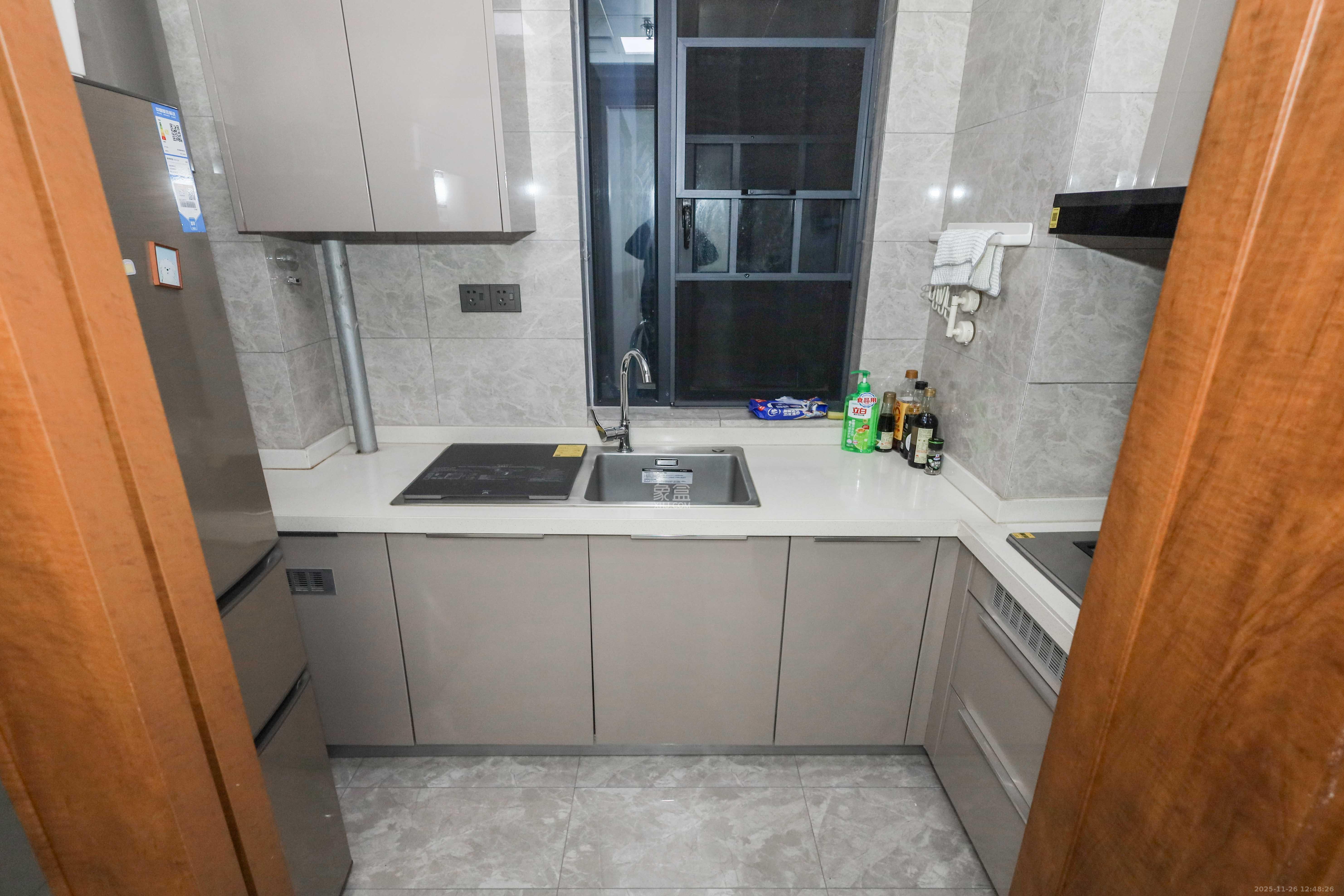 梅溪悦章 3室1厅2卫 140.0万 梅溪悦章 3室1厅2卫 140.0万厨房