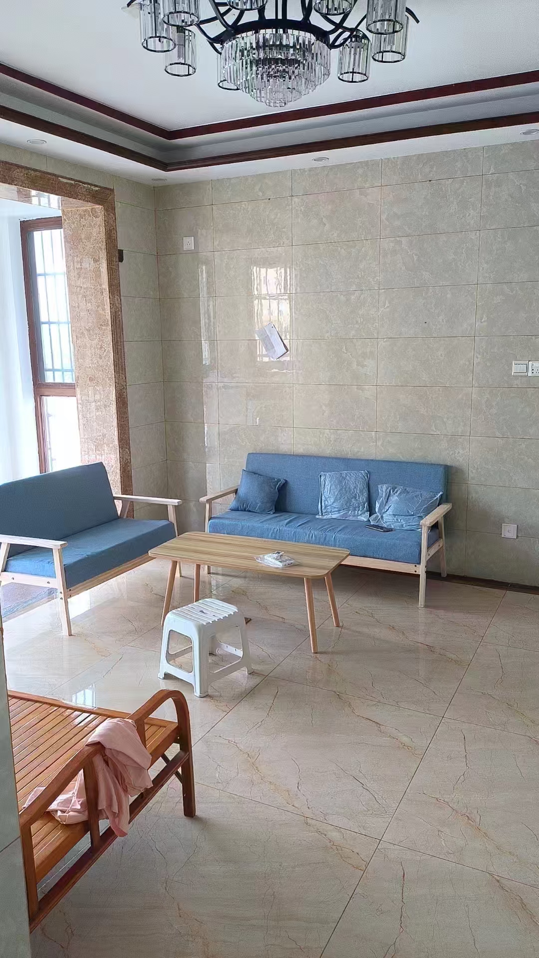 山海苑 3室2厅1卫 2500.0元/月 山海苑 3室2厅1卫 2500.0元/月室内图