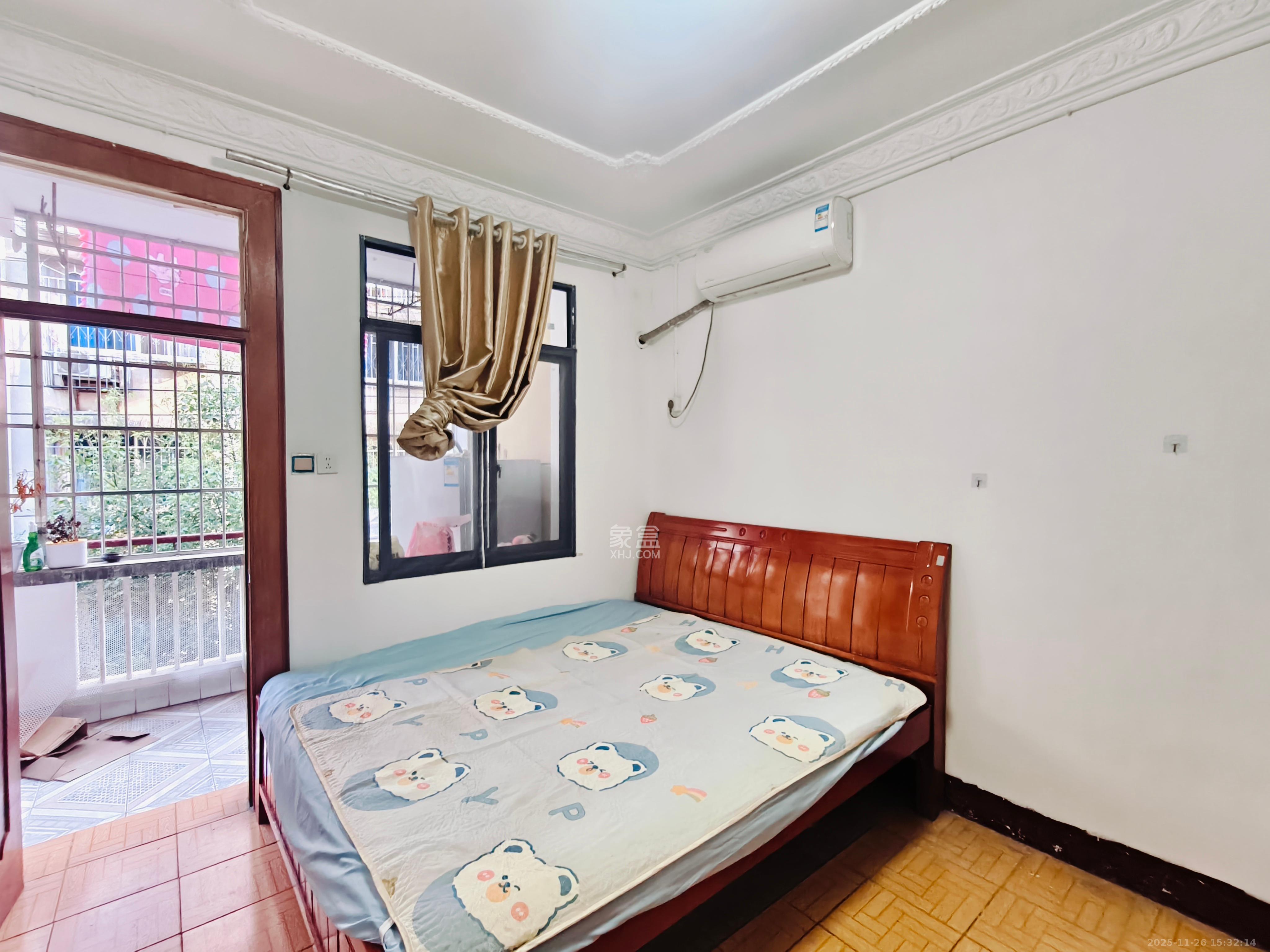 东风二村社区房  2室1厅1卫    1600.0元/月室内图